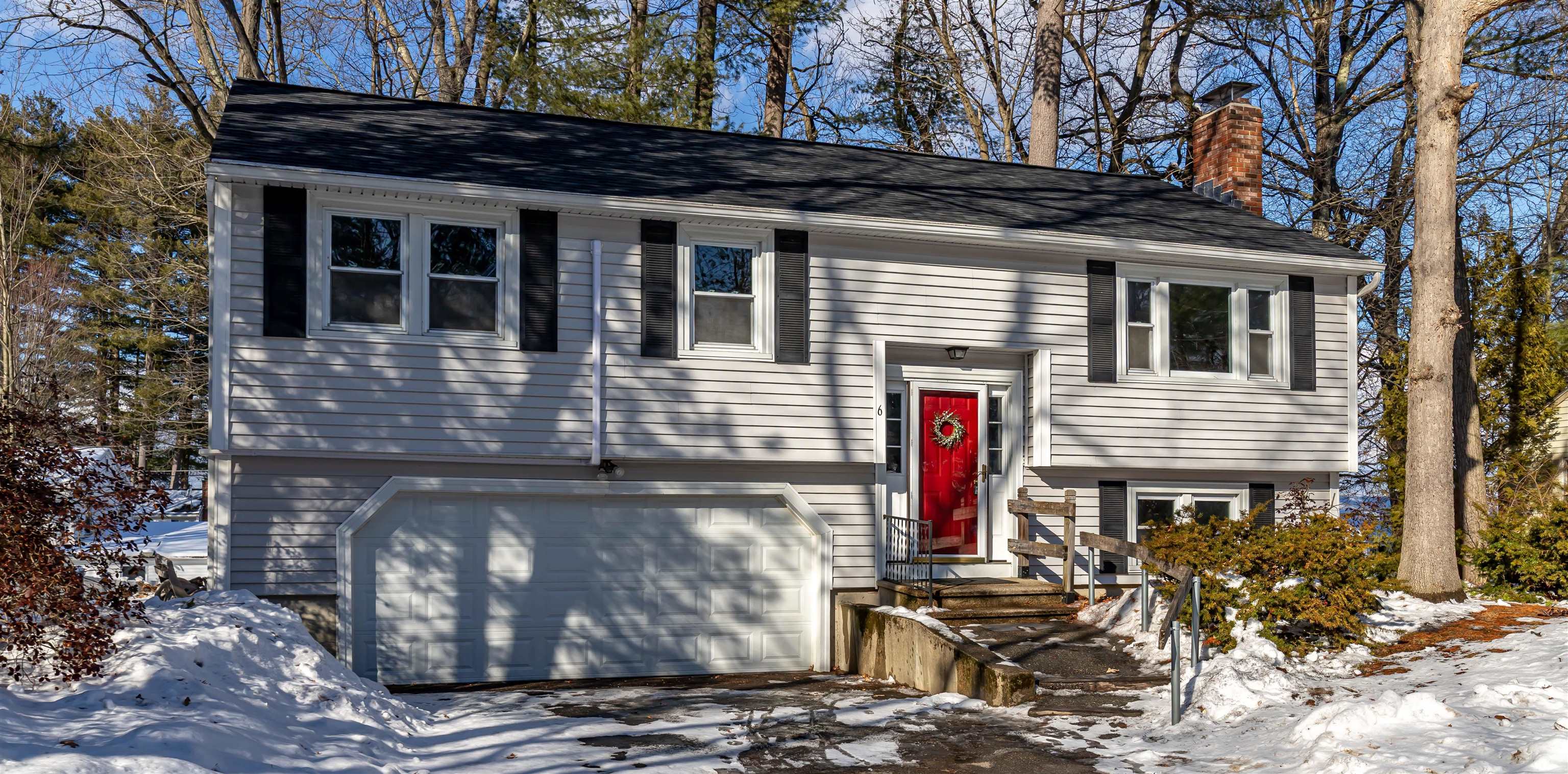 MLS 5074913: 6 Lamplighter Drive, Nashua NH