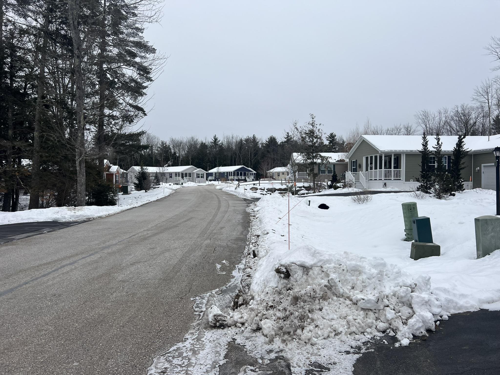 88 Big Bear Rd, Rochester, NH 03868