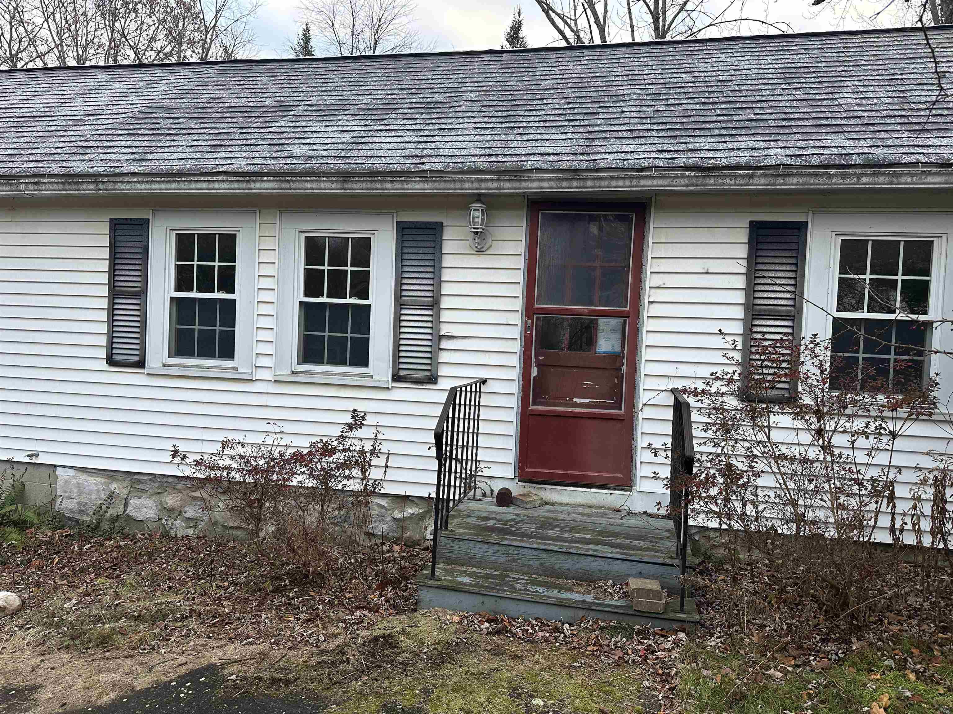 228 Main St, Hampstead, NH 03841