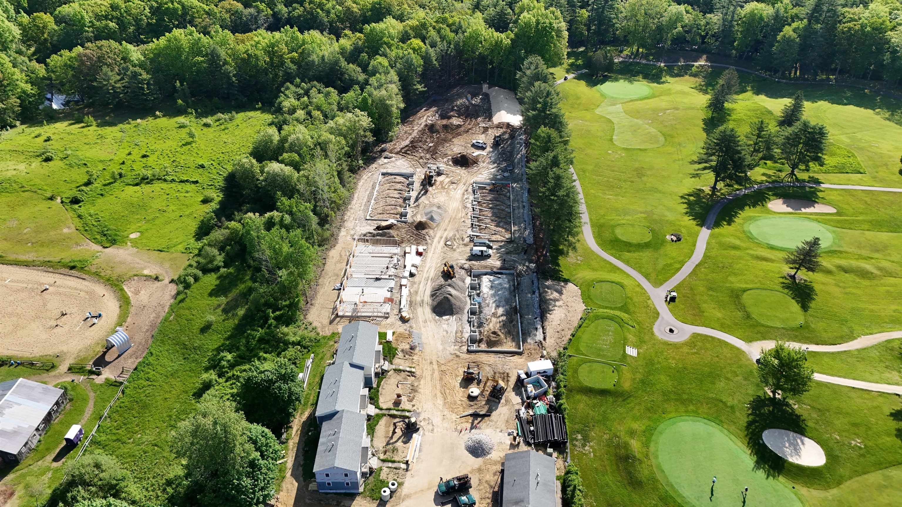 23 Birdie Grv, Rochester, NH 03839