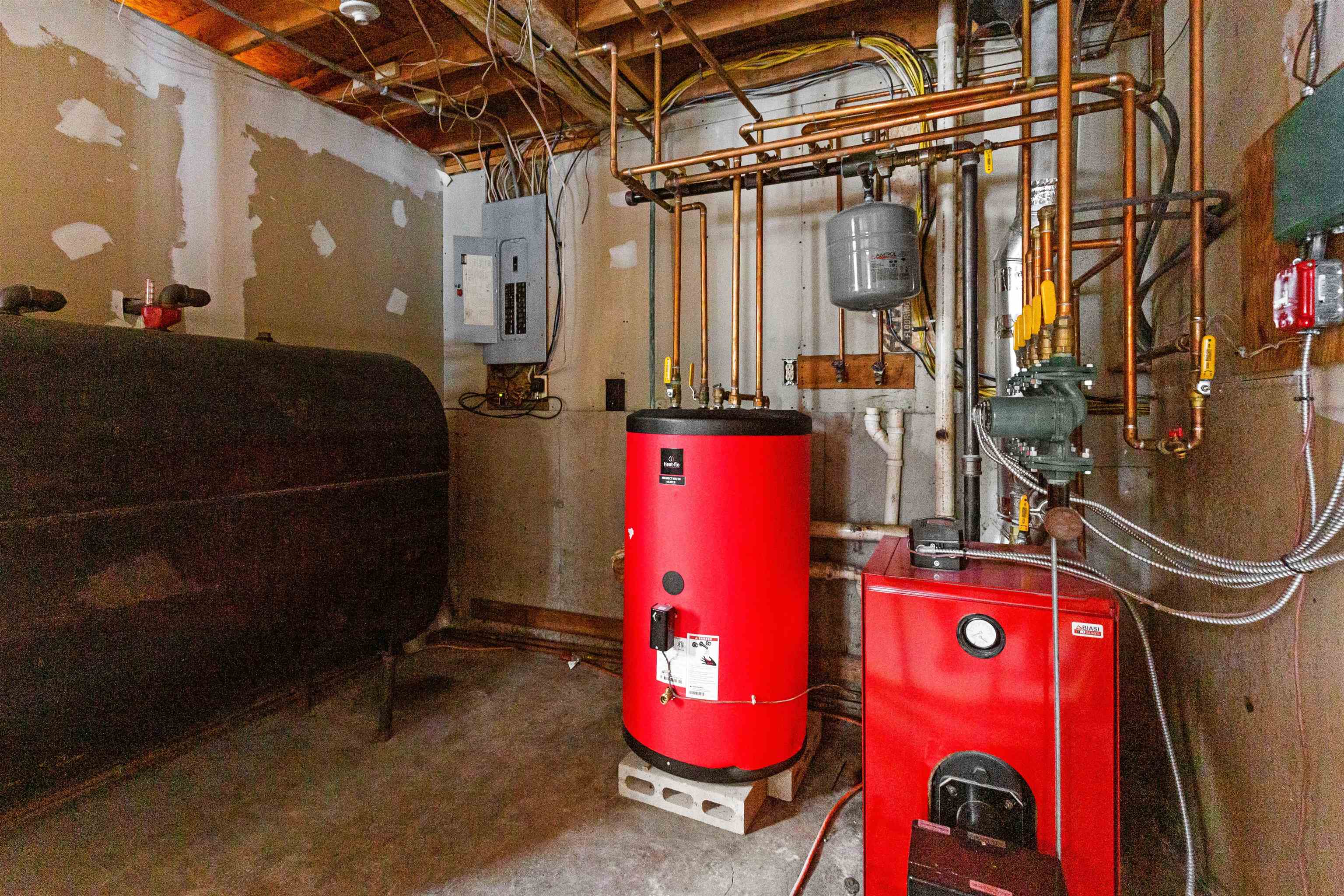 36 Shaker Jerry Rd, Moultonborough, NH 03254