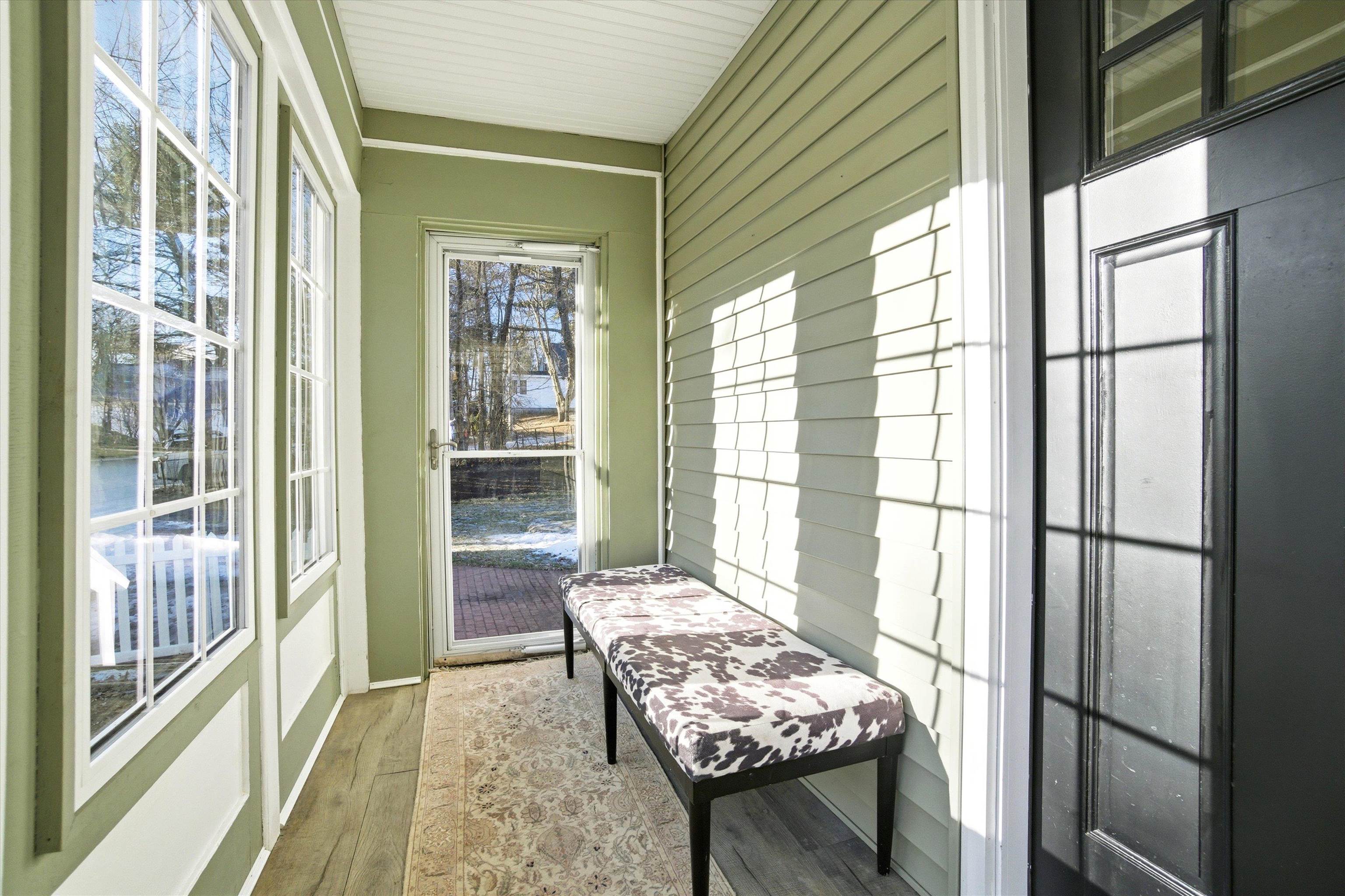 1508 River Rd, Manchester, NH 03104