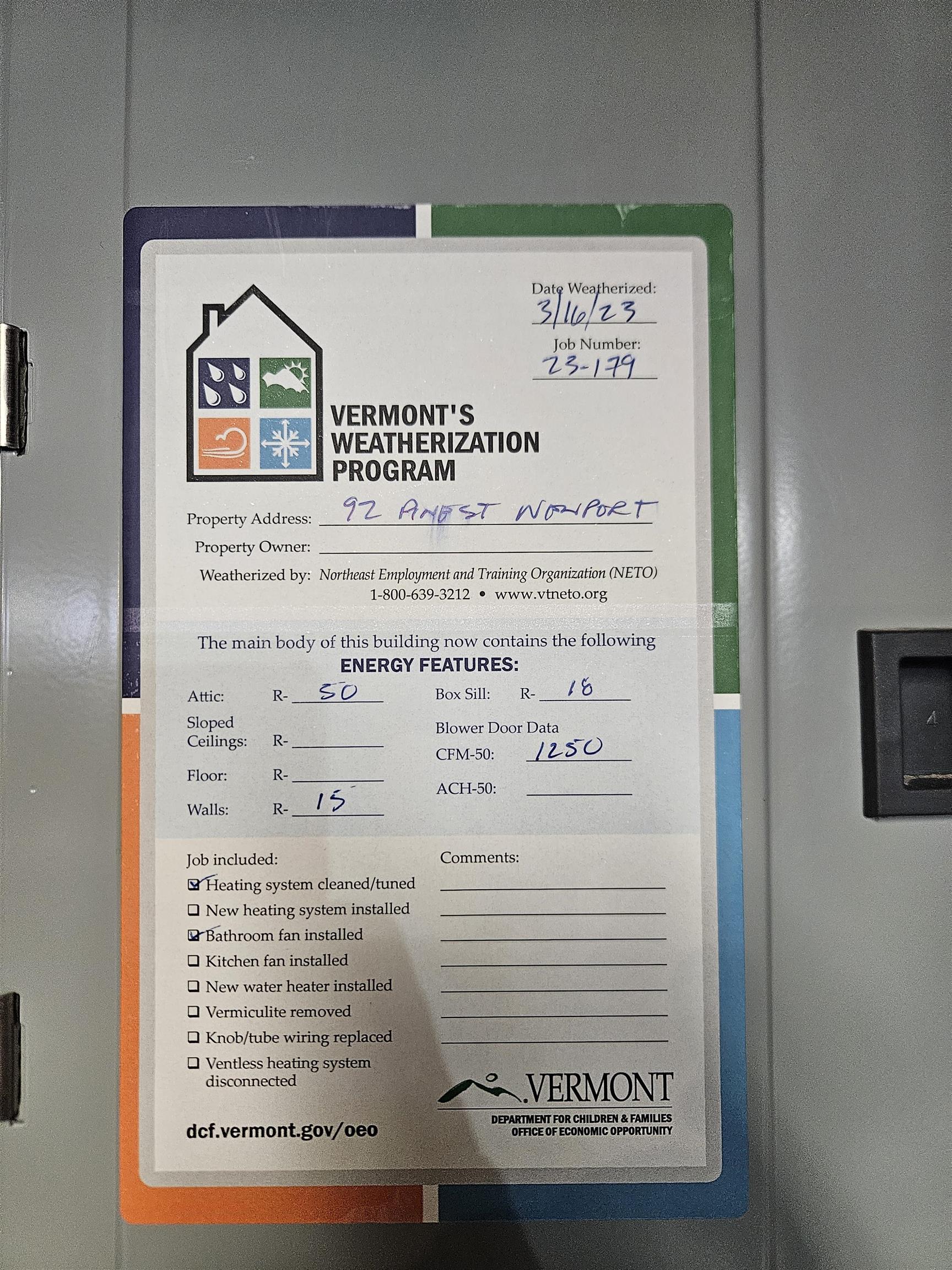 92 Pine St, Newport, VT 05855