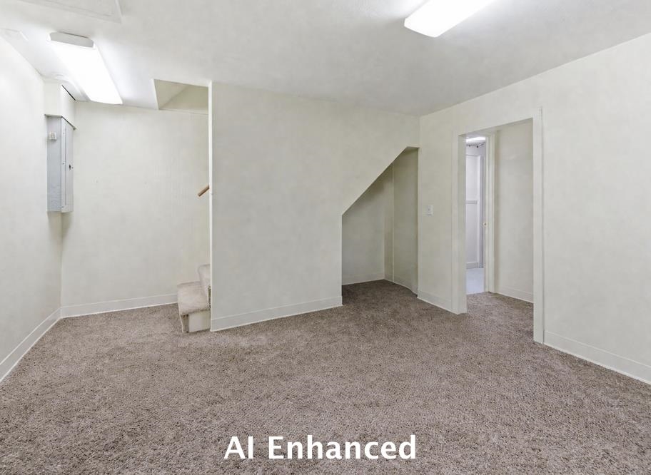 10 Woodburn Rd #C, Litchfield, NH 03052