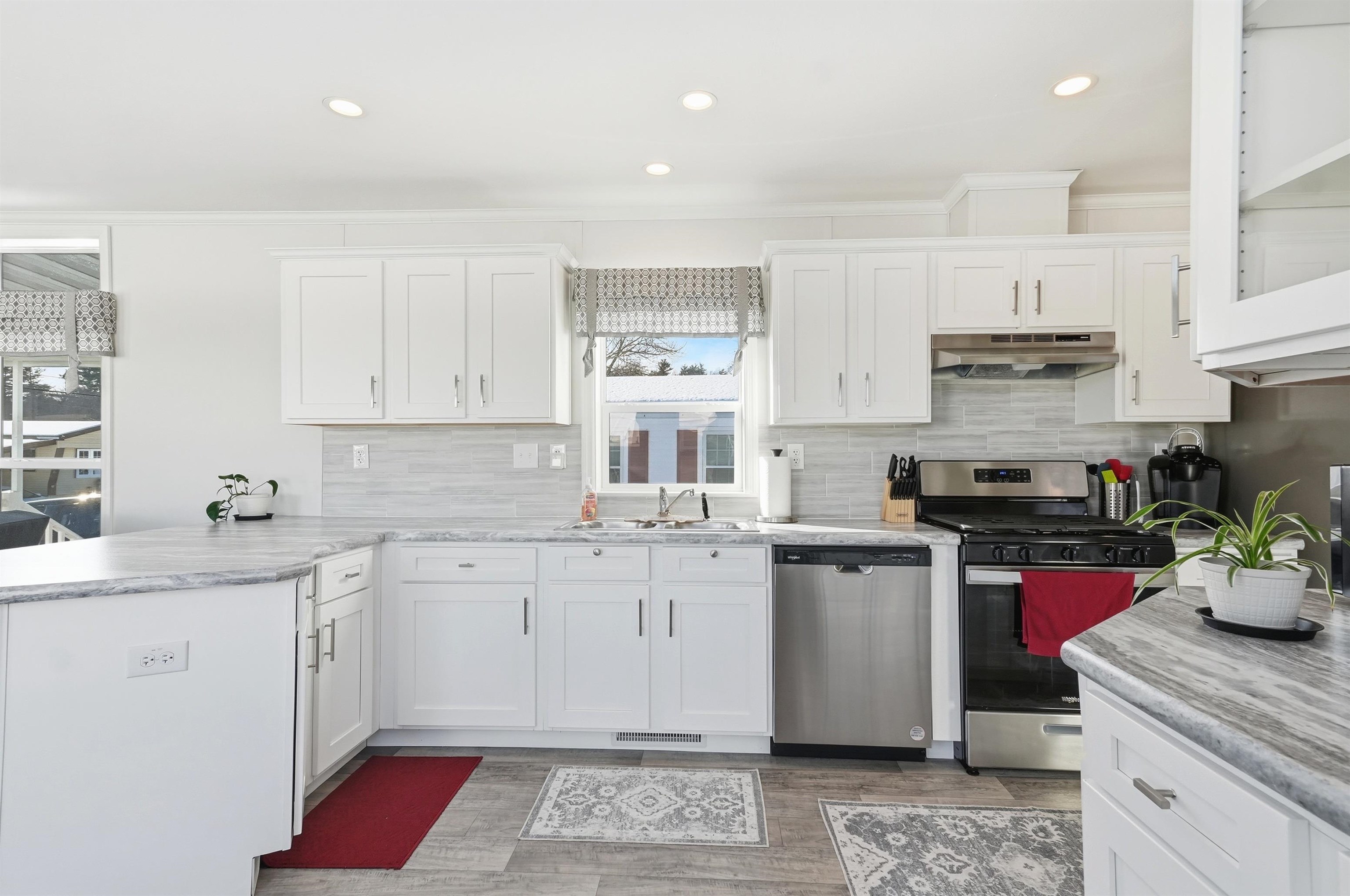 MLS 5074980: 65 Caddy Drive, Salem NH