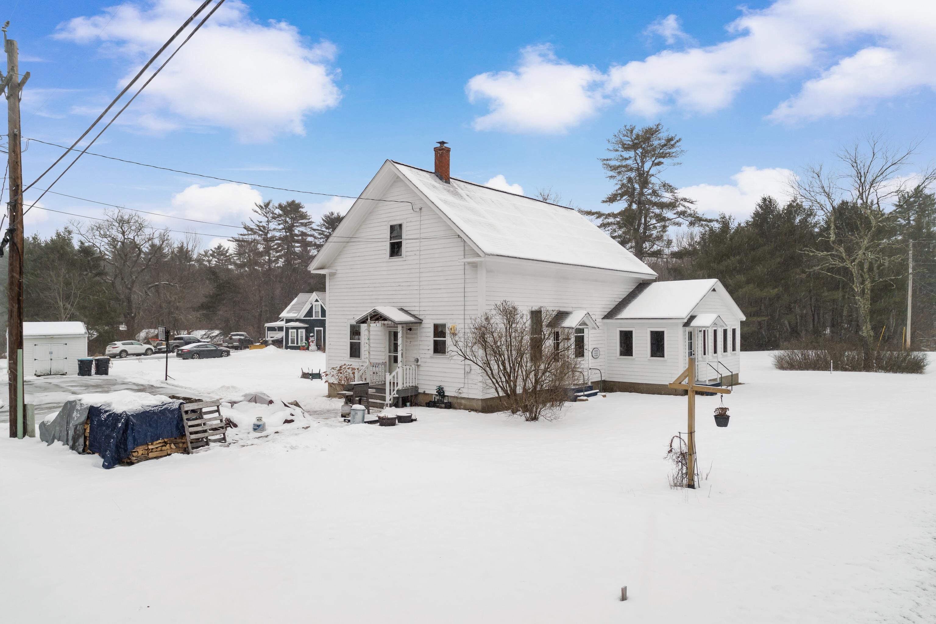 2 Depot Rd, Chichester, NH 03258