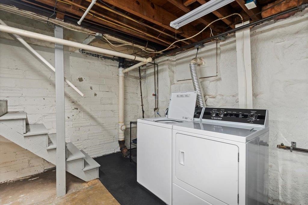 1-3 Perry Ave, Nashua, NH 03060