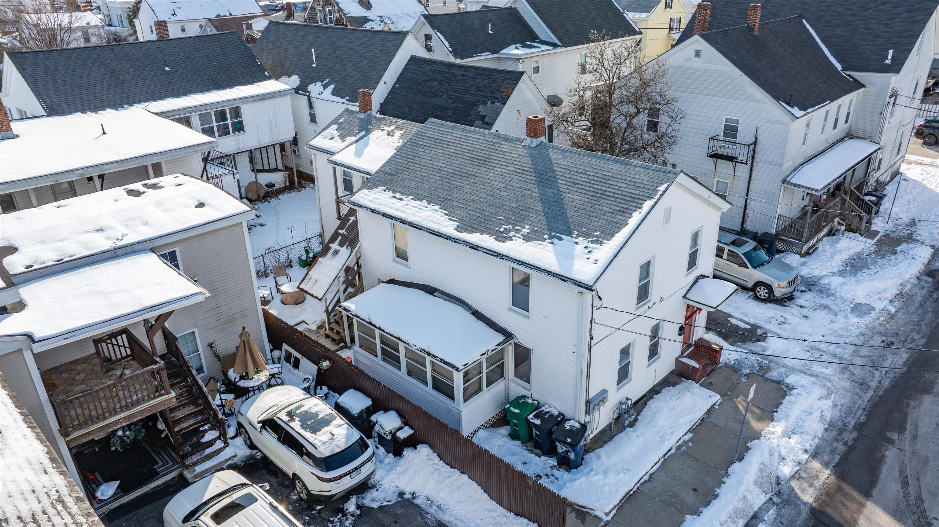 14 Pleasant St, Nashua, NH 03060