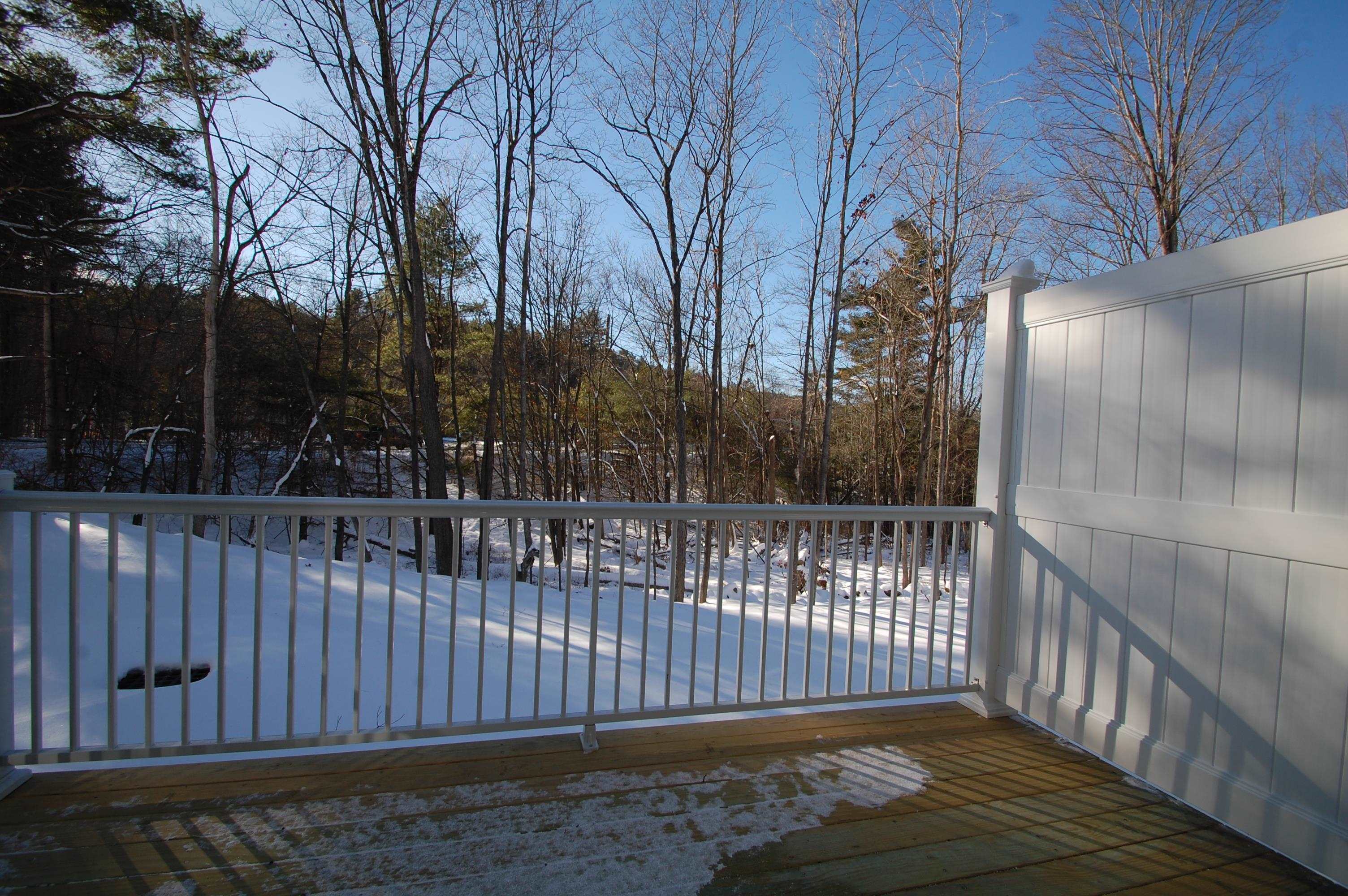 5B Dearborn Cir, Goffstown, NH 03045