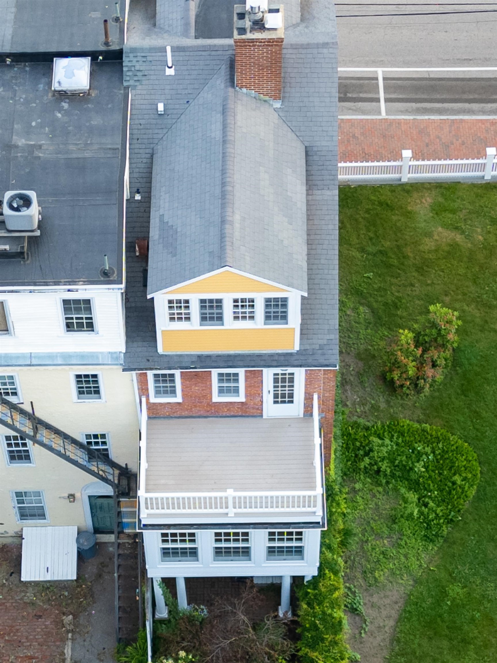 36 State St, Portsmouth, NH 03801