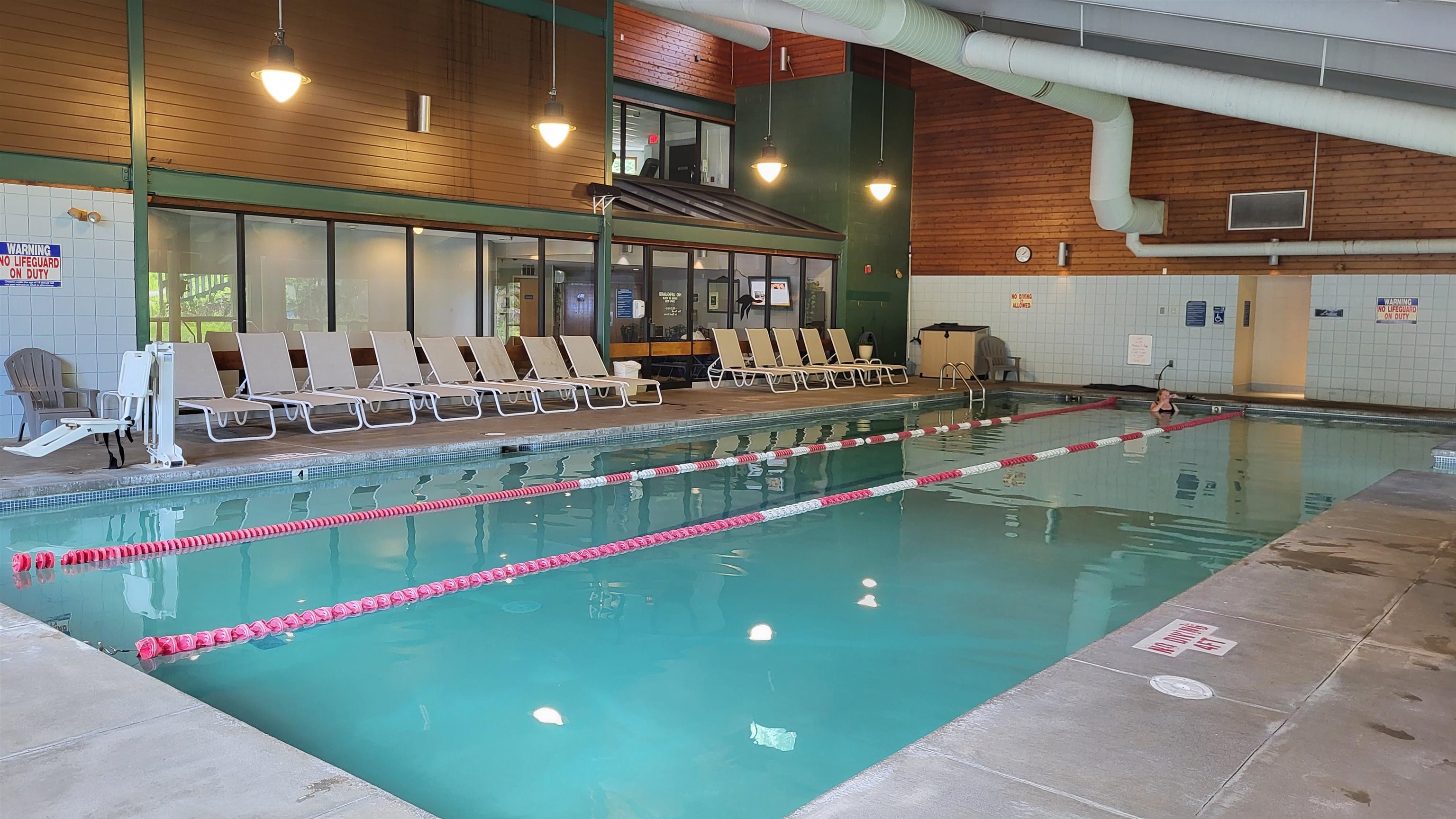 X large indoor pool
