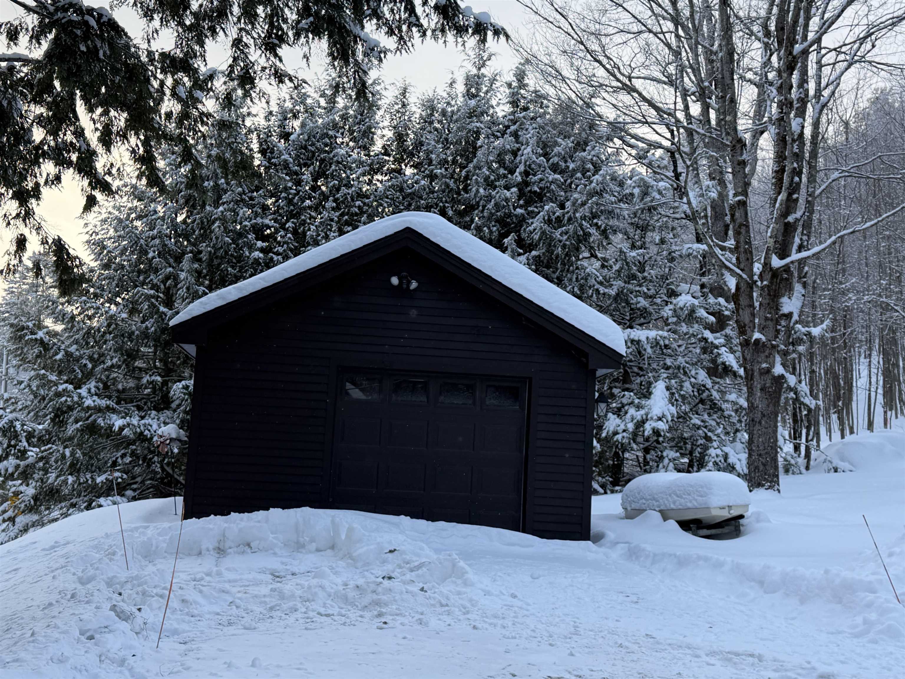 790 Millen Pond Rd, Washington, NH 03280