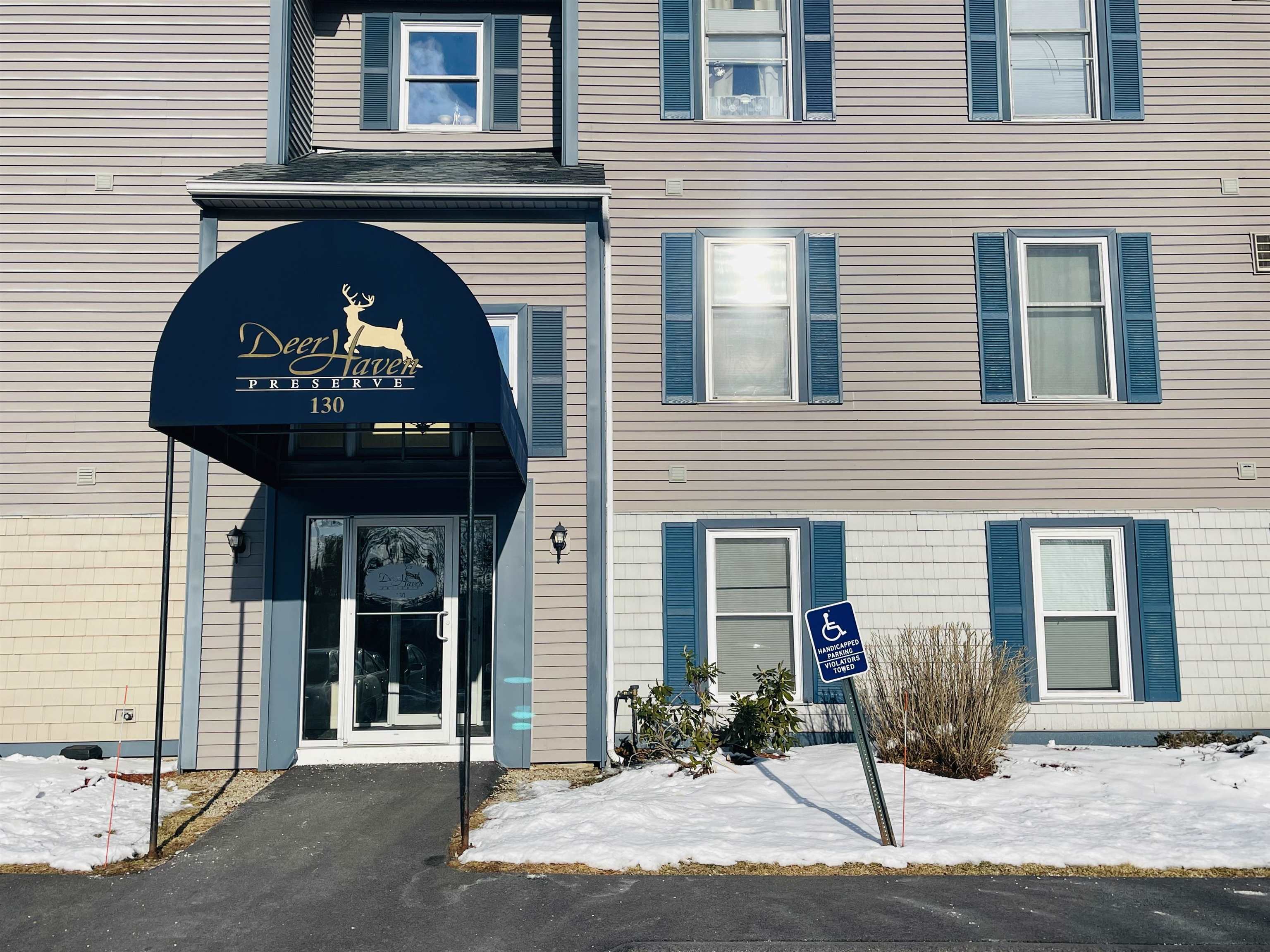 130 Eastern Ave, Manchester, NH 03104