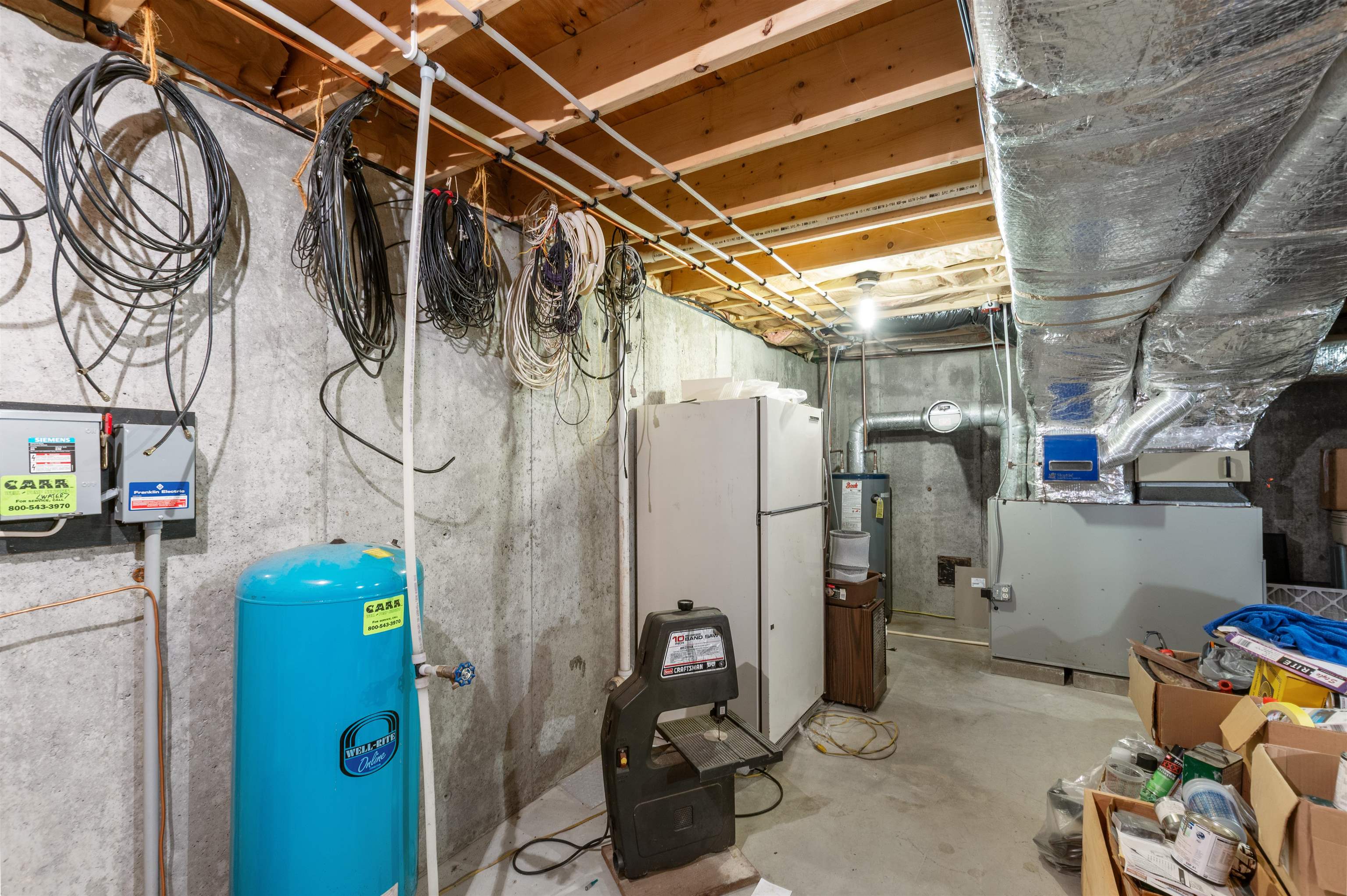 56 The Tarns Rd, Pittsburg, NH 03592