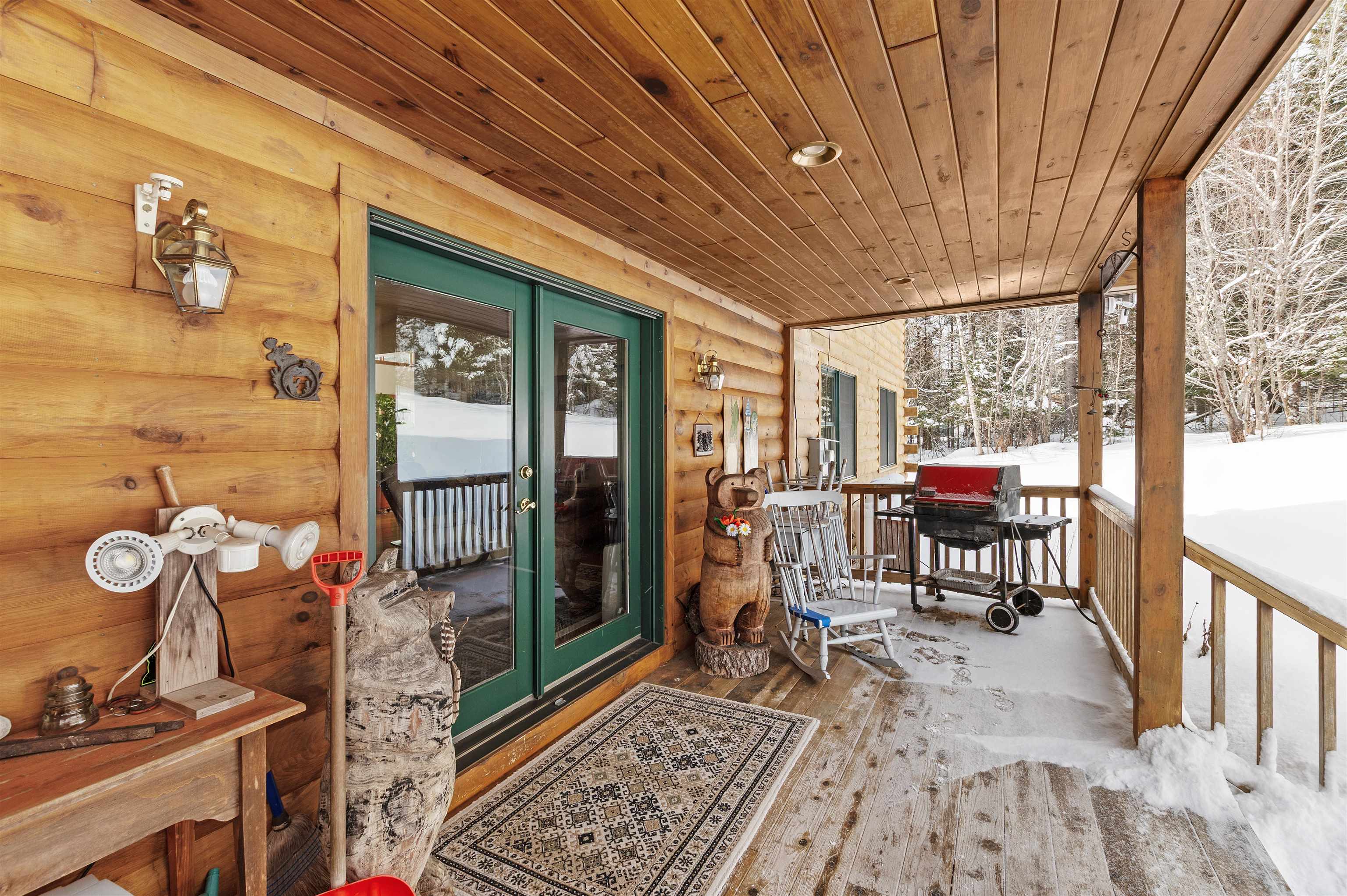 56 The Tarns Rd, Pittsburg, NH 03592