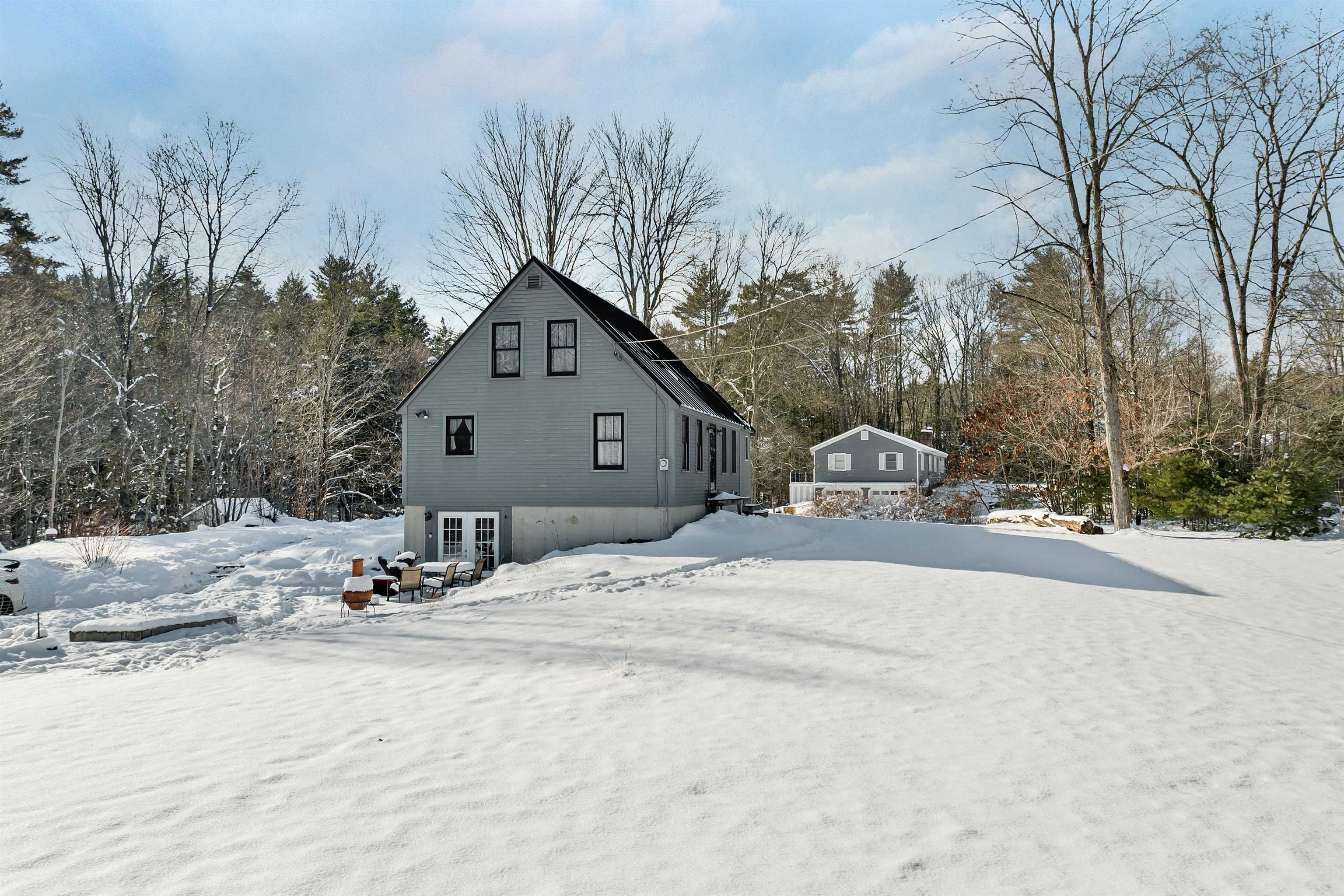 187 Grant Rd, Newmarket, NH 03857