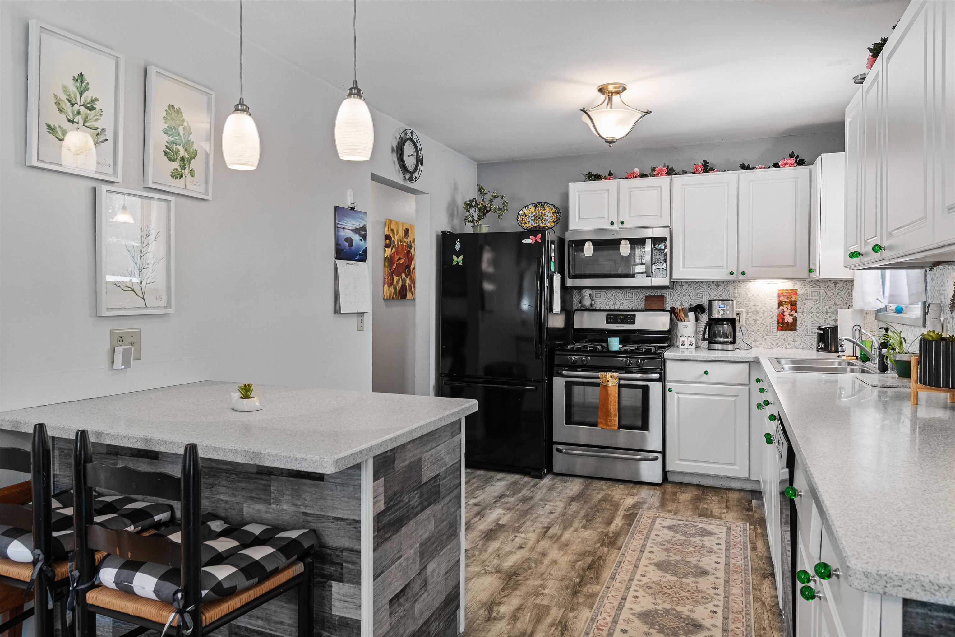 Homes for sale in Essex Junction, VT | 45 Pioneer St, Essex Junction, VT 05452 | MLS# 5075075