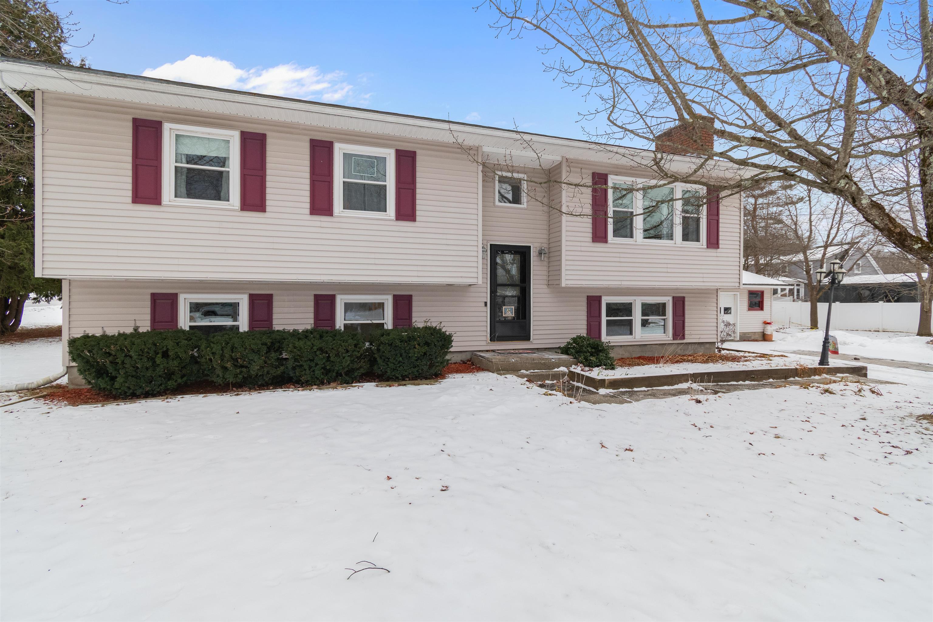 Homes for sale in Essex Junction, VT | 45 Pioneer St, Essex Junction, VT 05452 | MLS# 5075075