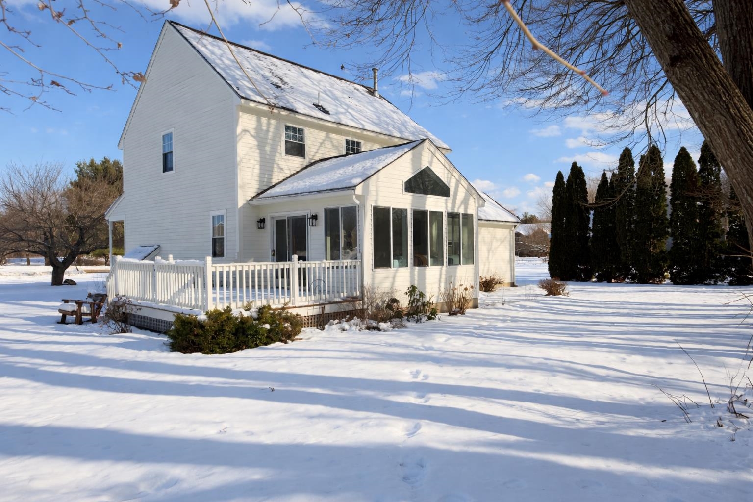 54 Campbello St, Hudson, NH 03051