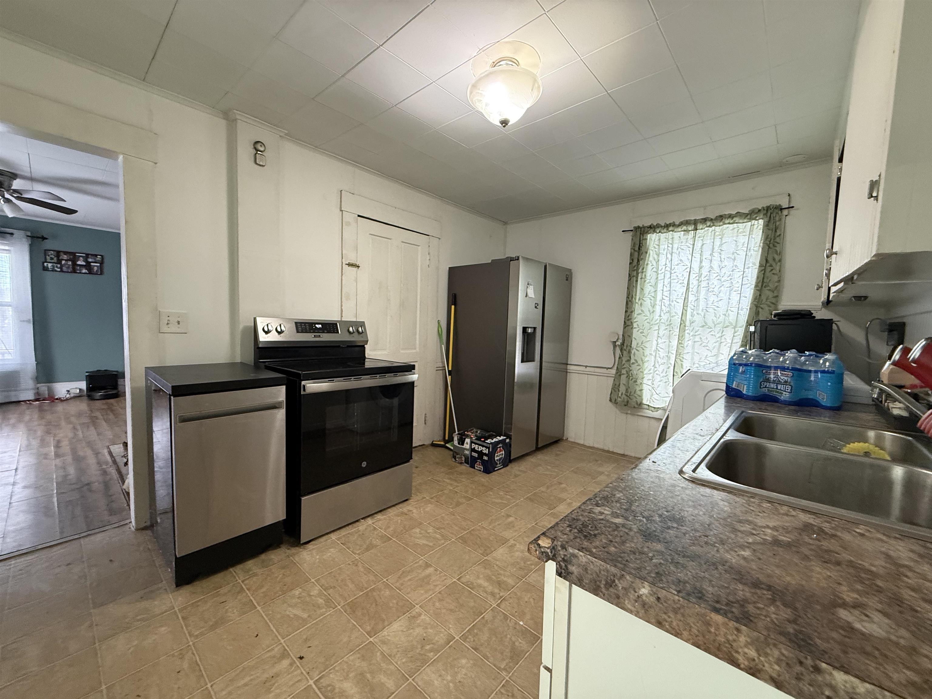 Homes for sale in Franklin, NH | 18 Highland Ave, Franklin, NH 03235 | MLS# 5075087