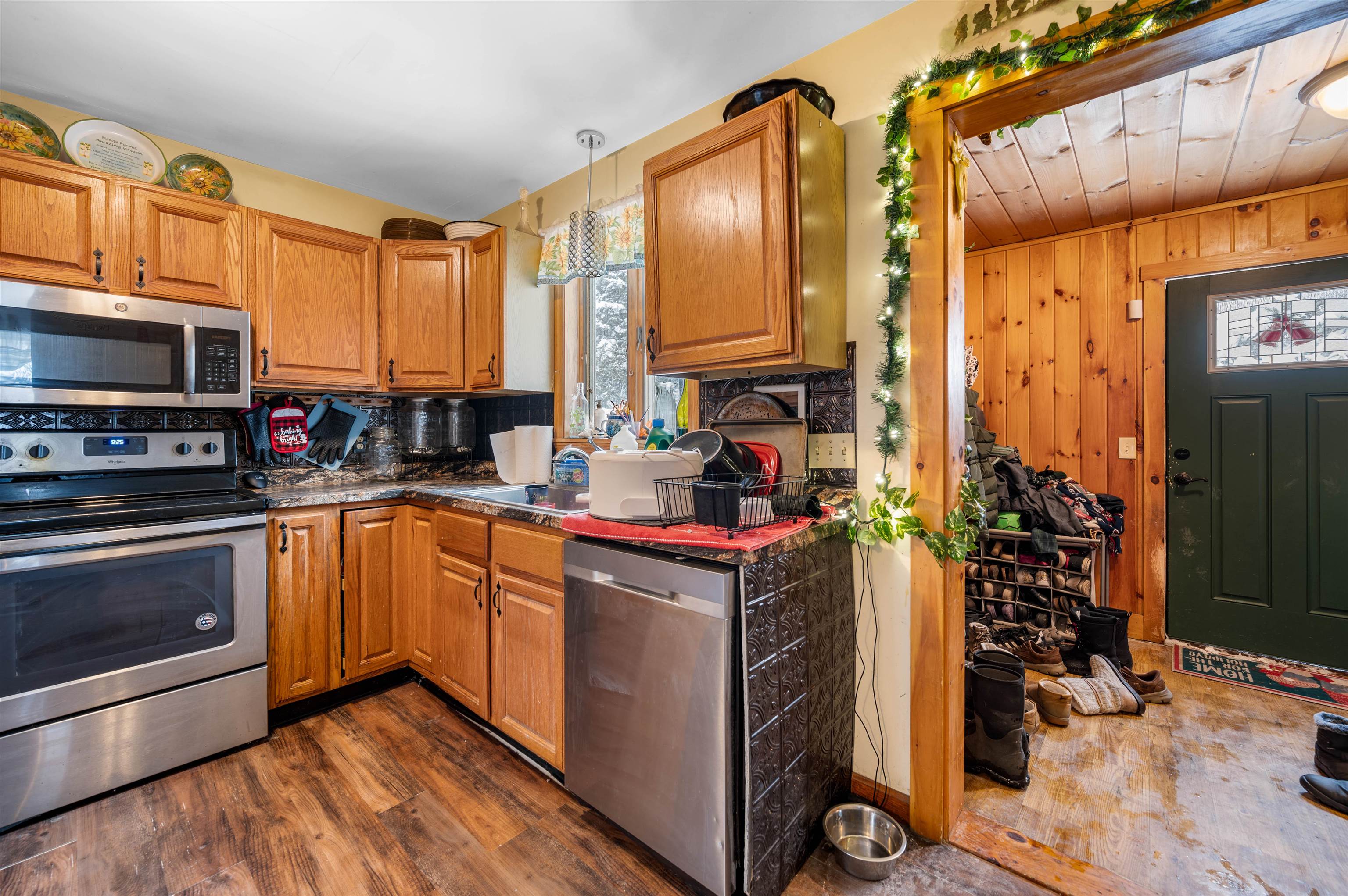 Homes for sale in Hardwick, VT | 46 Dutton Rd, Hardwick, VT 05843 | MLS# 5075105