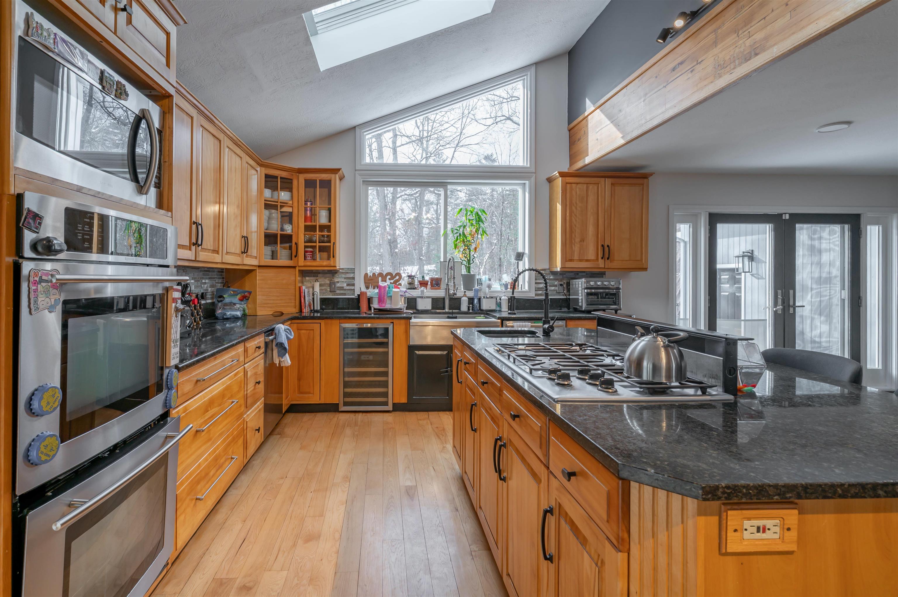 Homes for sale in Hudson, NH | 1 Cin Fre Dr, Hudson, NH 03051 | MLS# 5075106