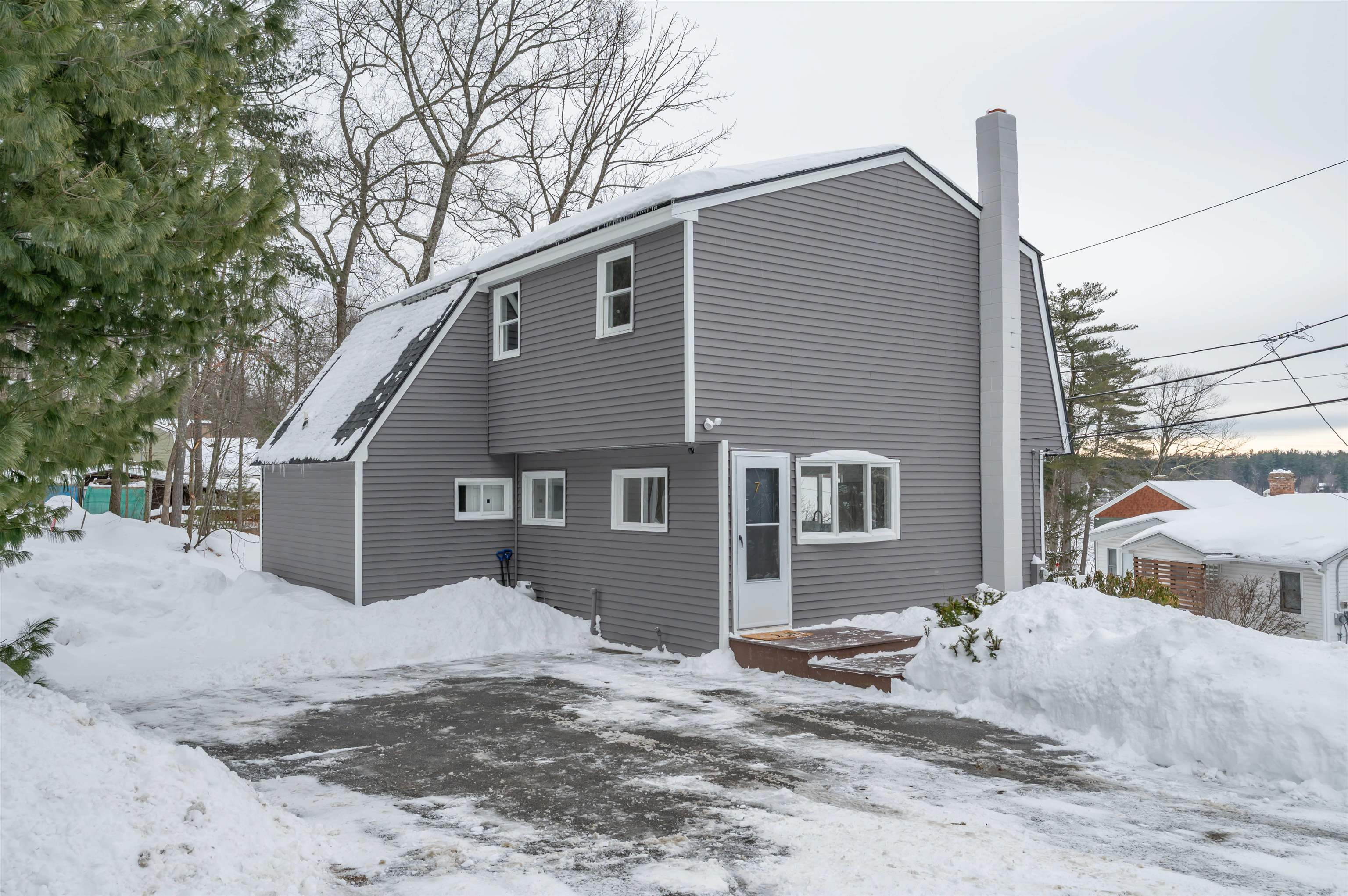 Homes for sale in Pelham, NH | 7 Little Island Park, Pelham, NH 03076 | MLS# 5075113