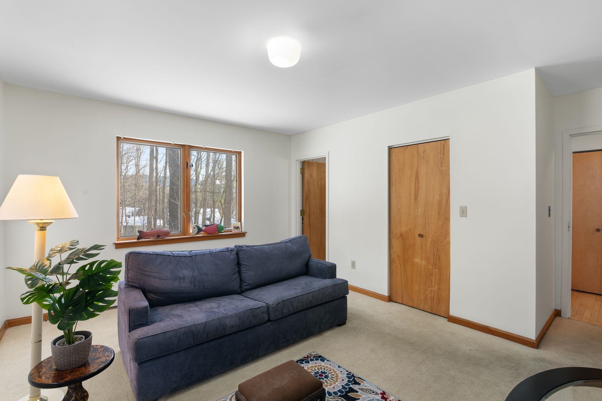 1st floor bedroom.