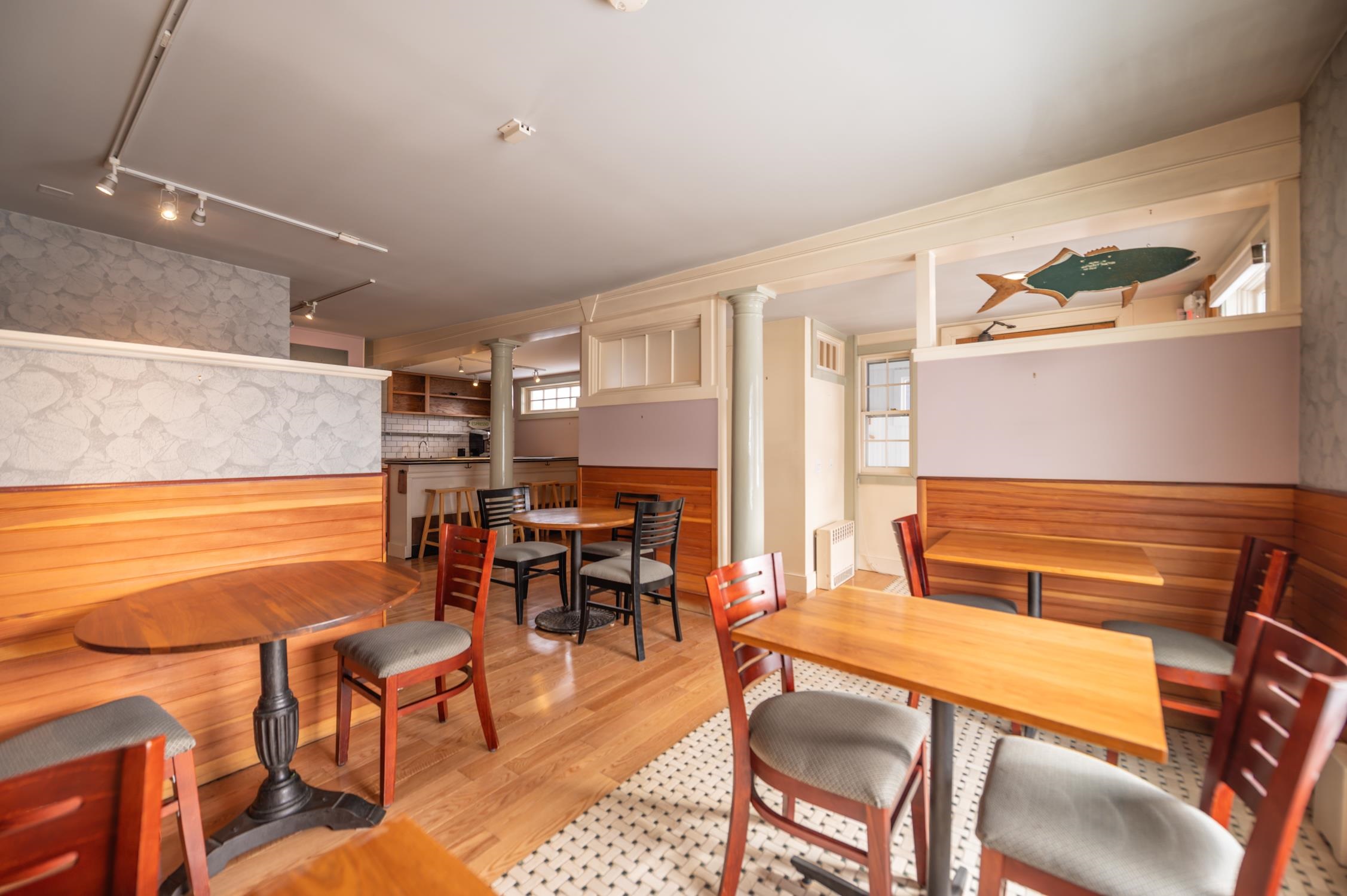 Homes for sale in Wilmington, VT | 33 West Main St, Wilmington, VT 05363 | MLS# 5075127