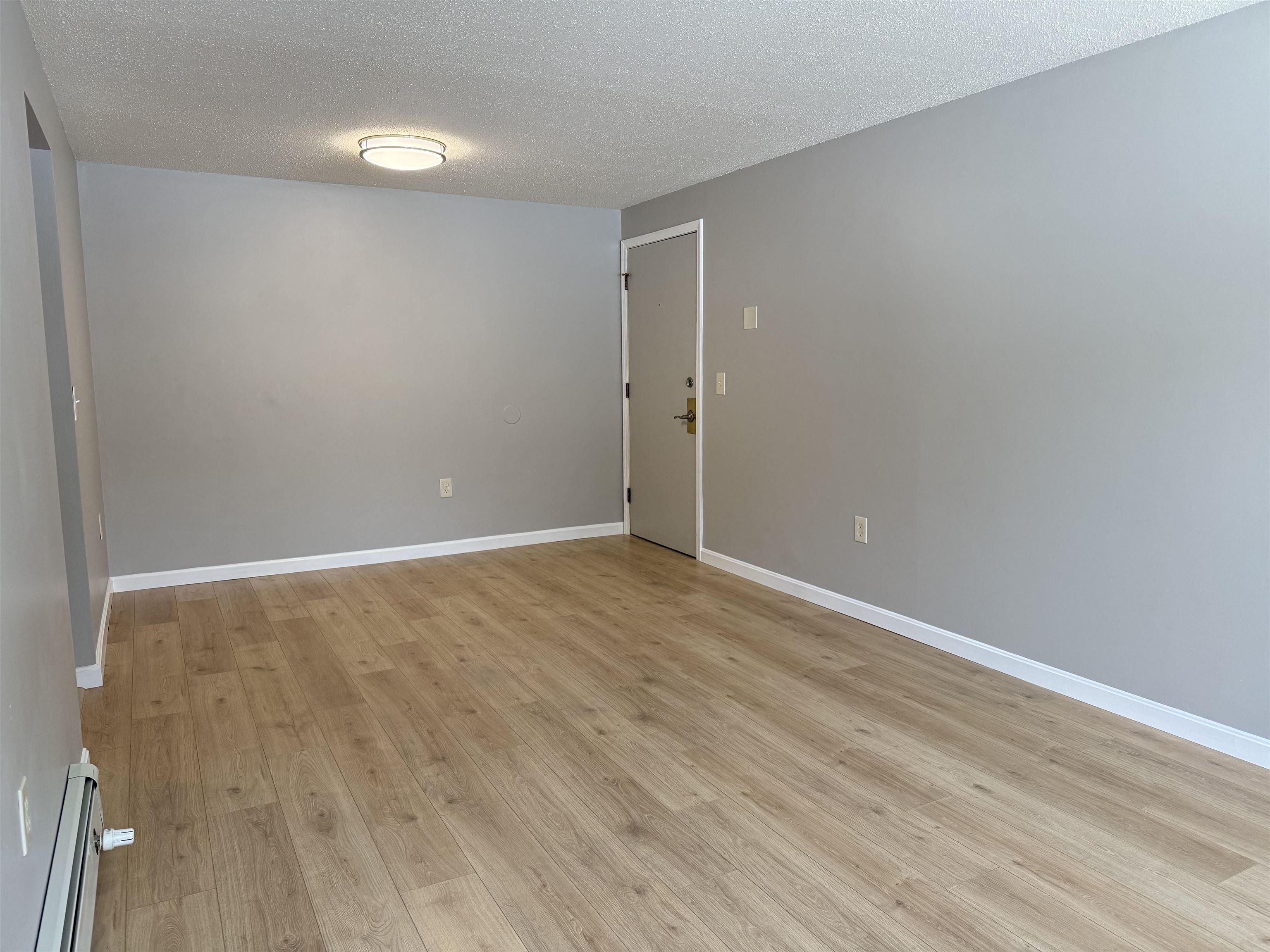 20 Wolf Rd, Lebanon, NH 03766