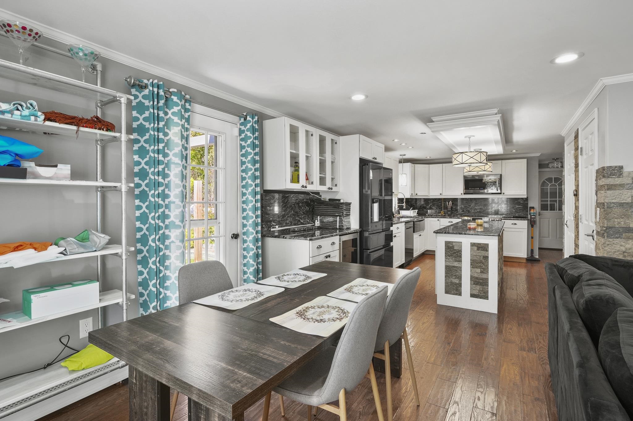 9 Upland Dr, Franklin, NH 03235