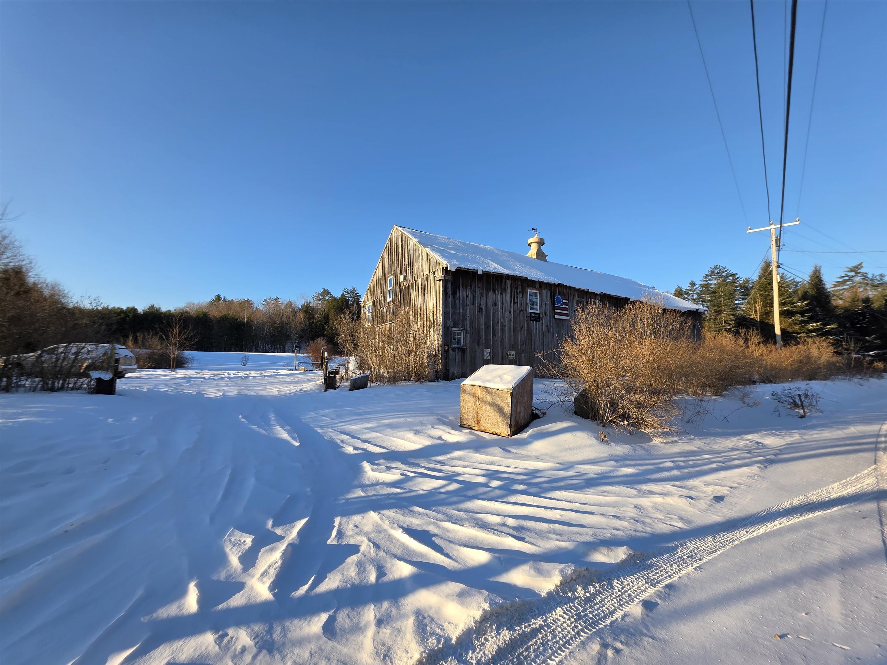 682 Goose Ln, Bath, NH 03740