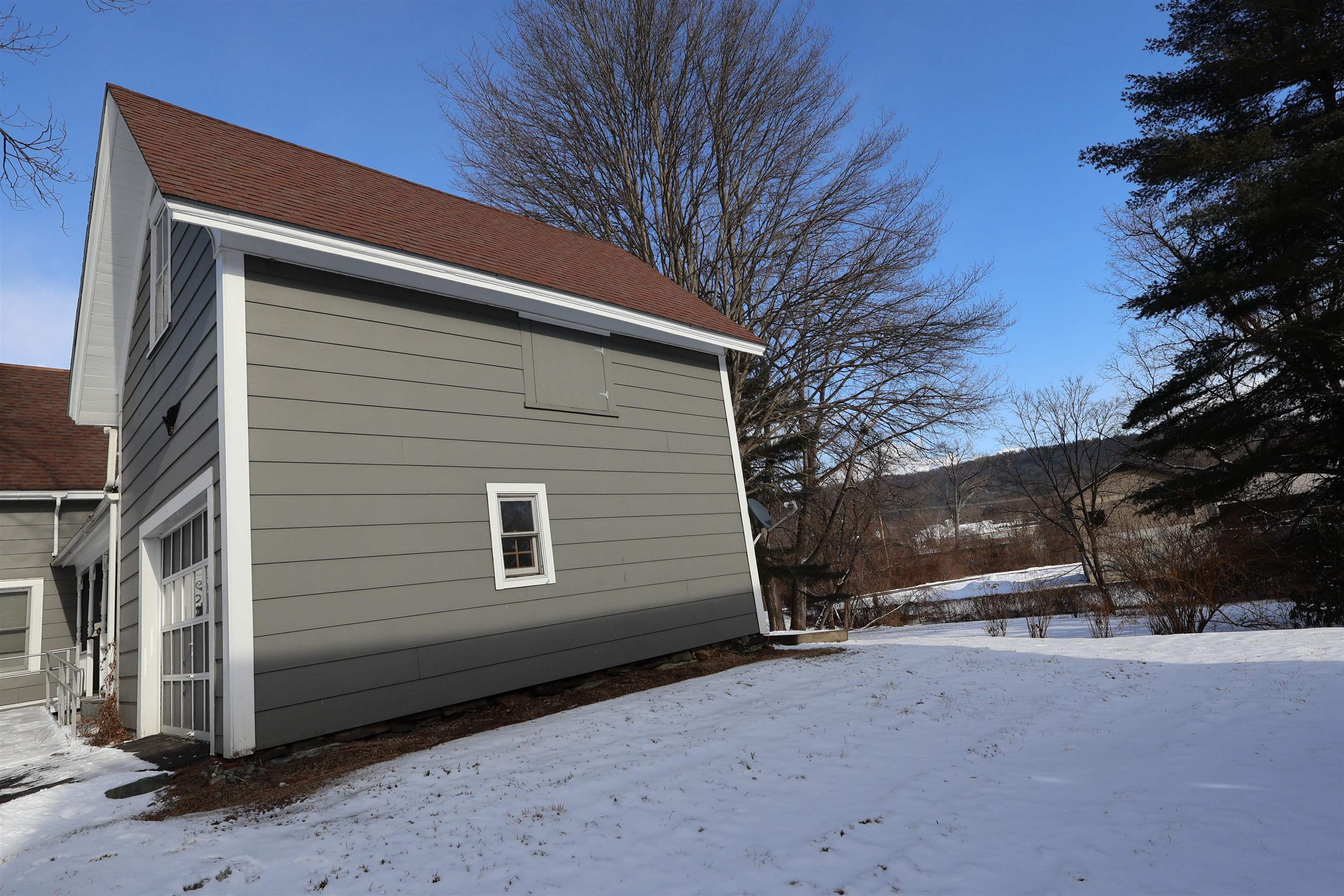 Homes for sale in Hartford, VT | 299 Latham Works Ln, Hartford, VT 05001 | MLS# 5075156