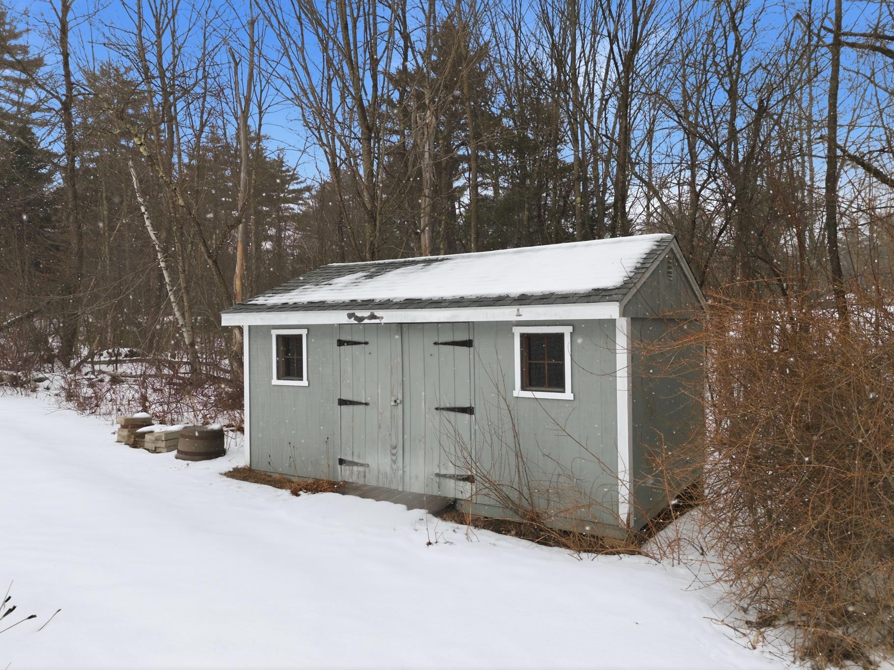 314 Governor's Rd, Brookfield, NH 03872