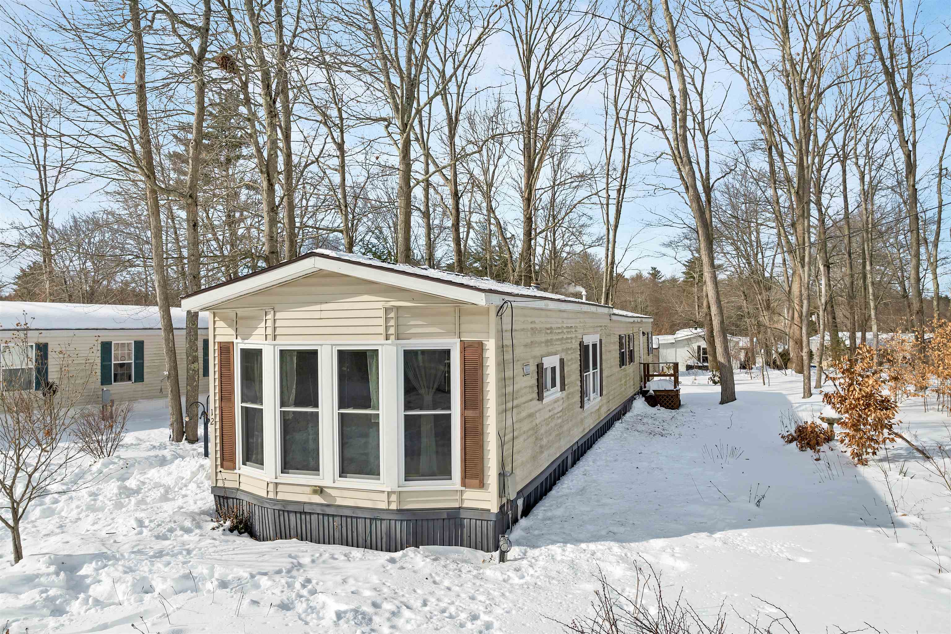 12 Cornwall Ave, Exeter, NH 03833