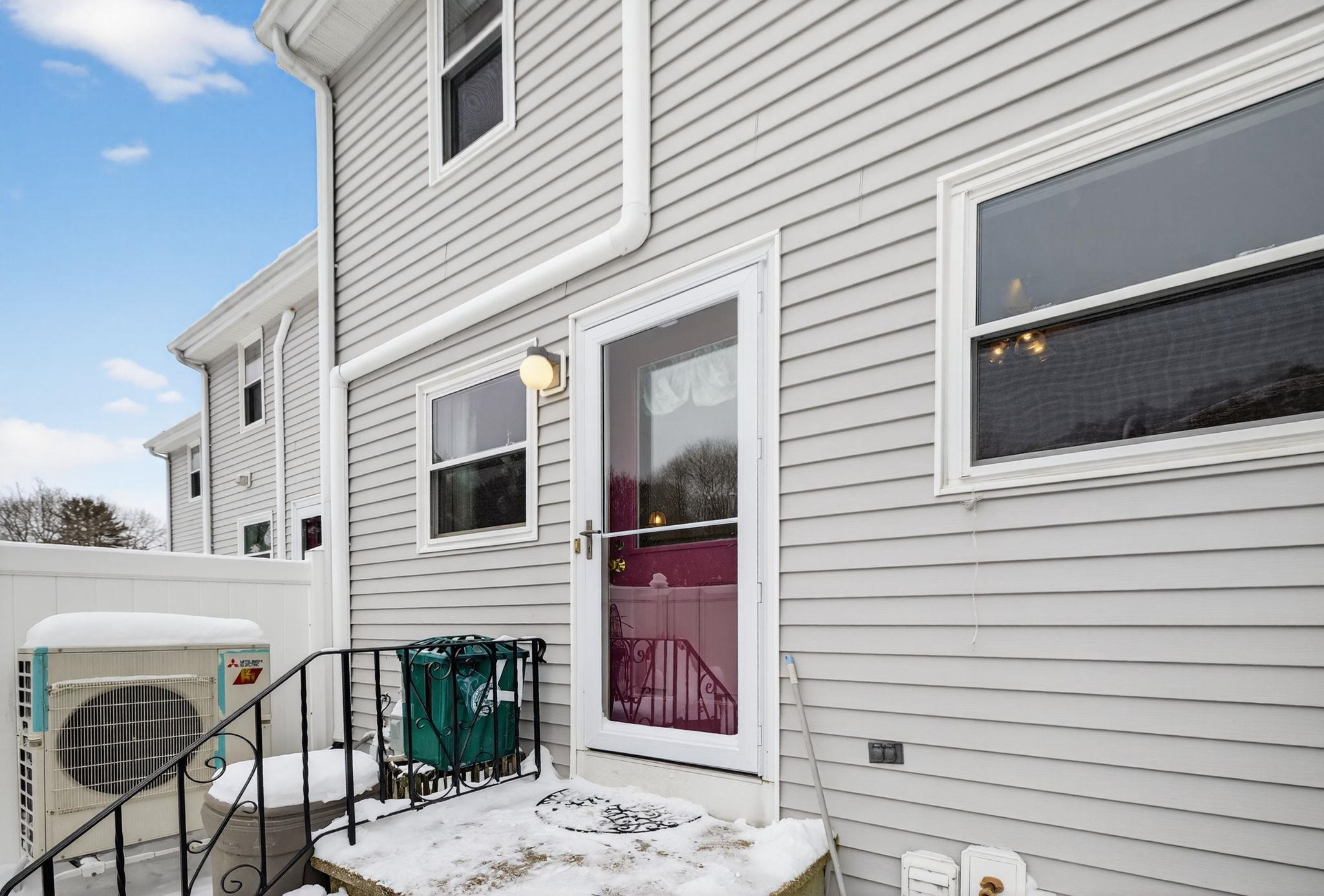 1D Greenfield Dr, Dover, NH 03820