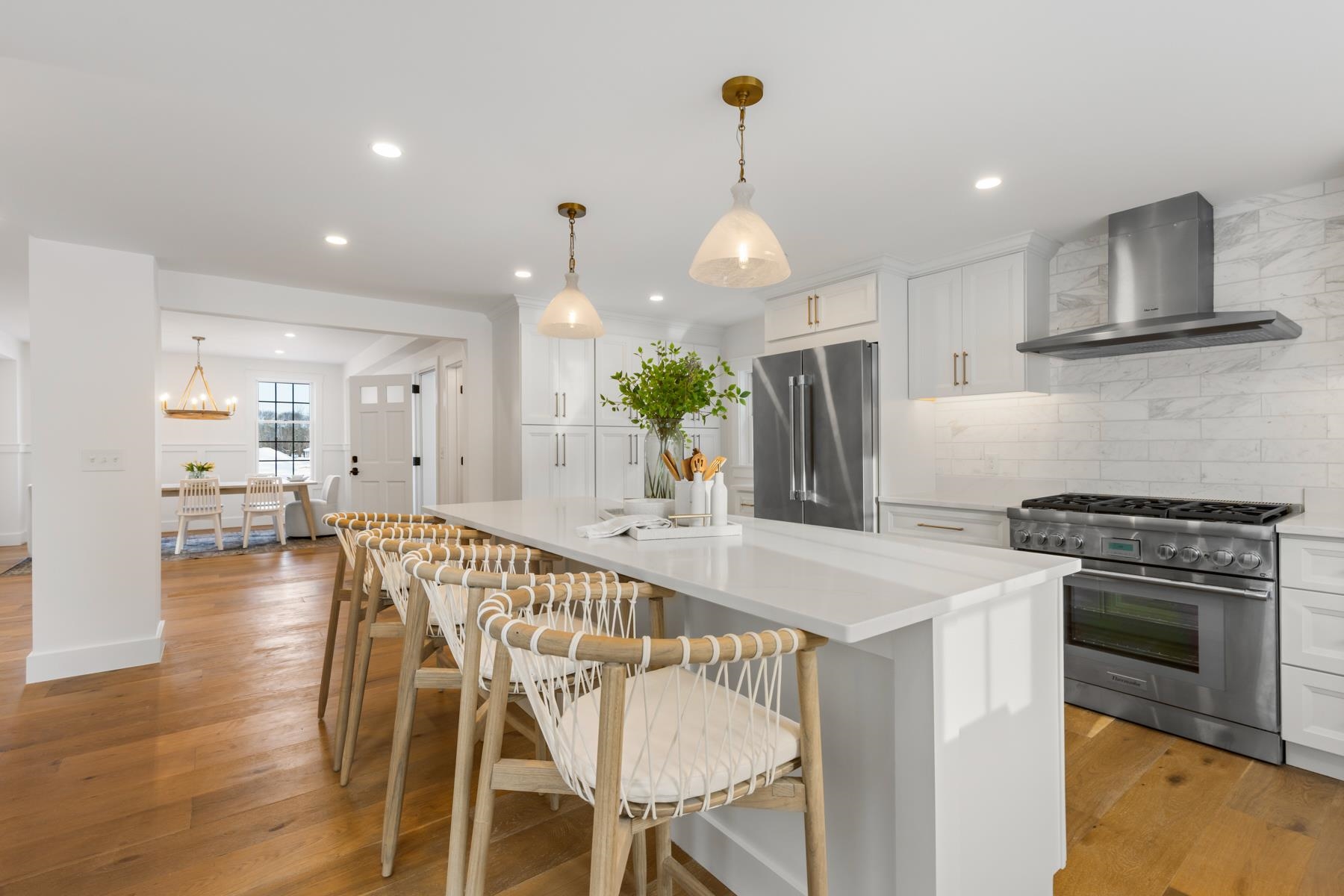 17 Piscassic Rd, Newfields, NH 03856