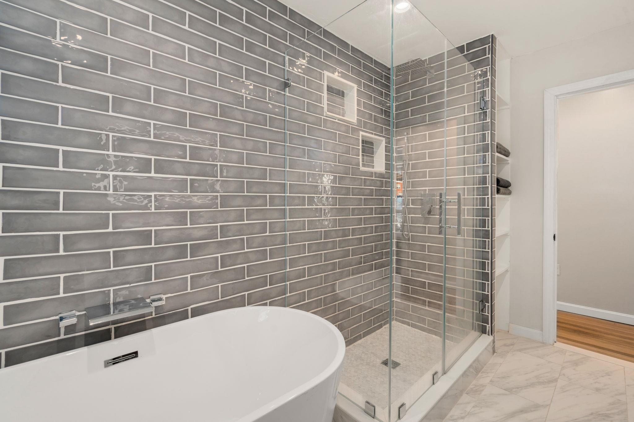 48 Butler St, Salem, NH 03079