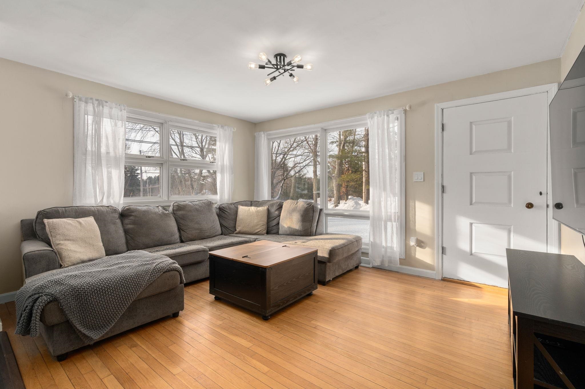 Homes for sale in Salem, NH | 48 Butler St, Salem, NH 03079 | MLS# 5075214