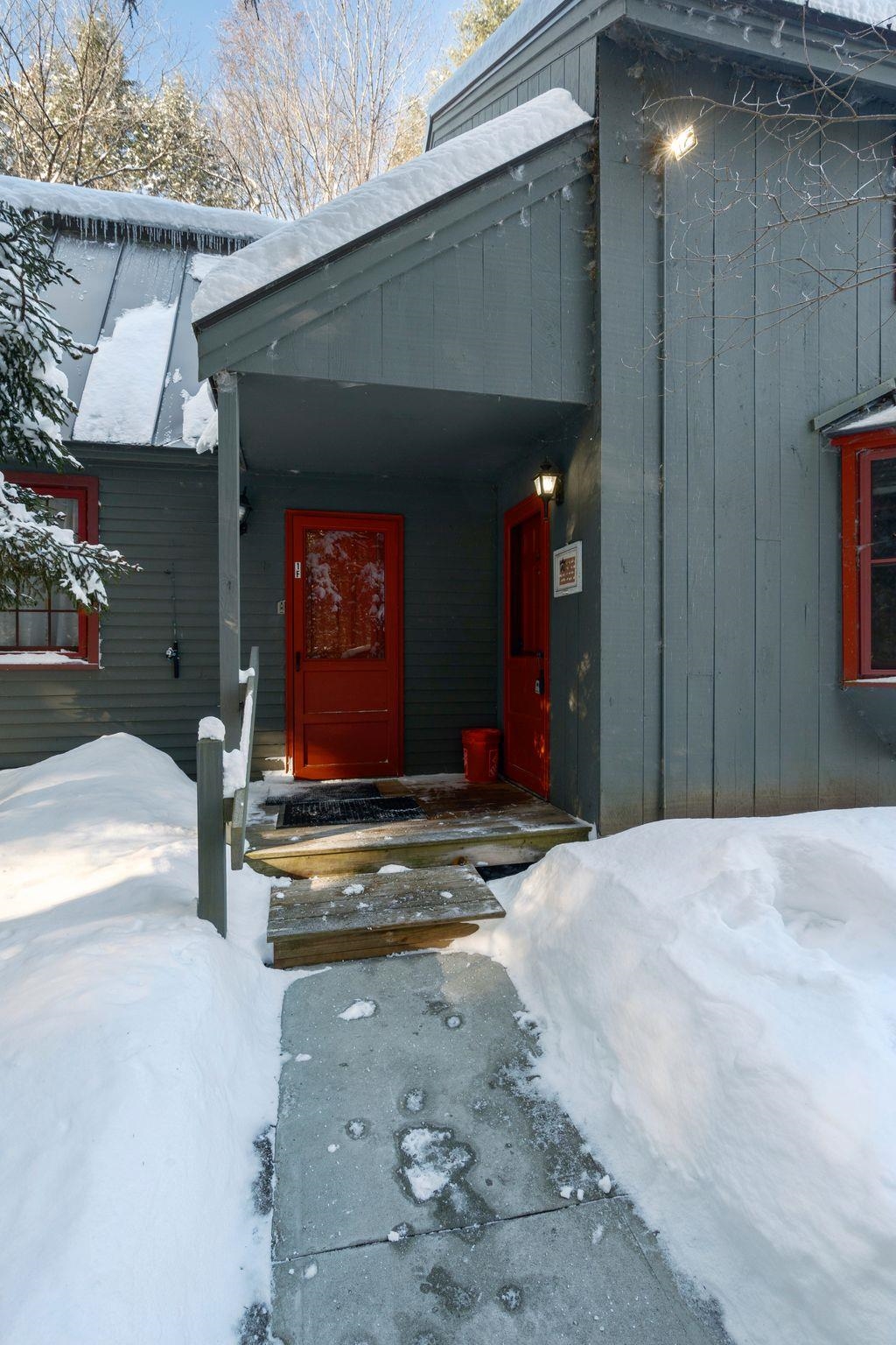 Homes for sale in Hartford, VT | 574 Willard Rd #1E, Hartford, VT 05001 | MLS# 5075225