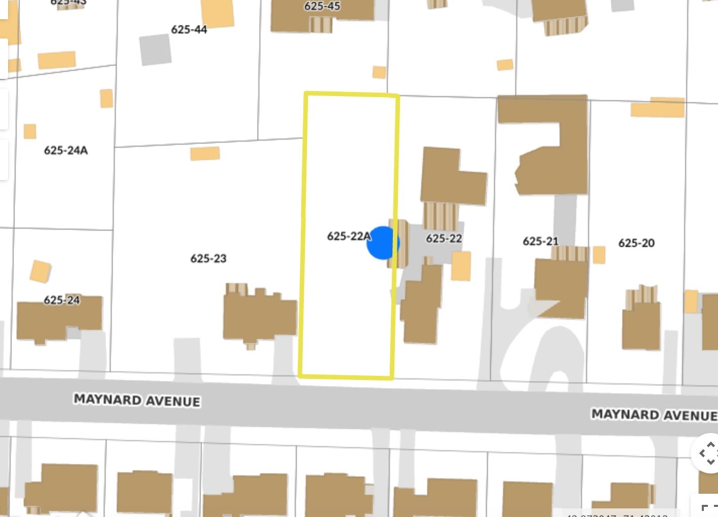 140 Maynard Ave, Manchester, NH 03103