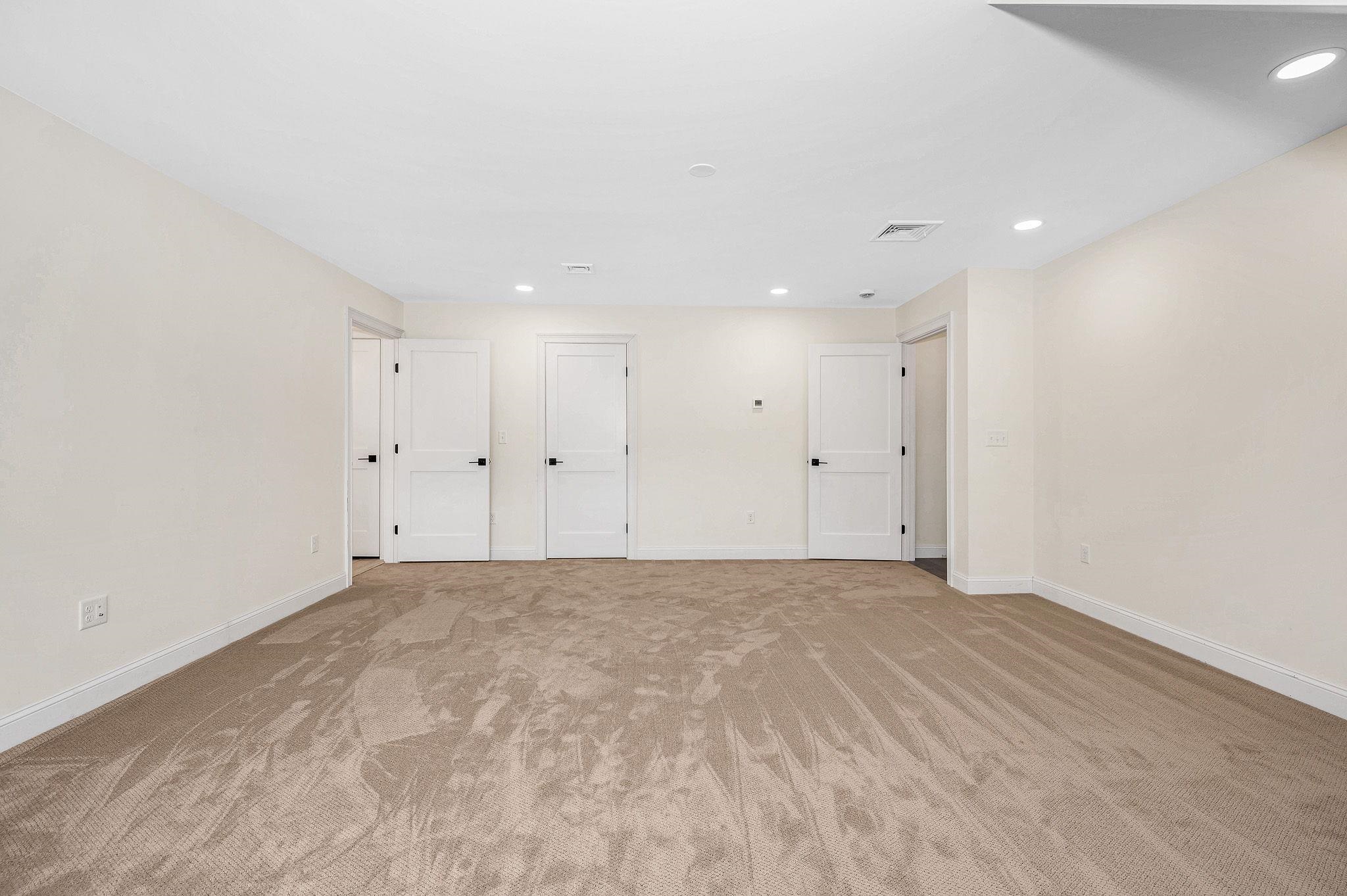 103 Ladd Hill Rd, Belmont, NH 03220