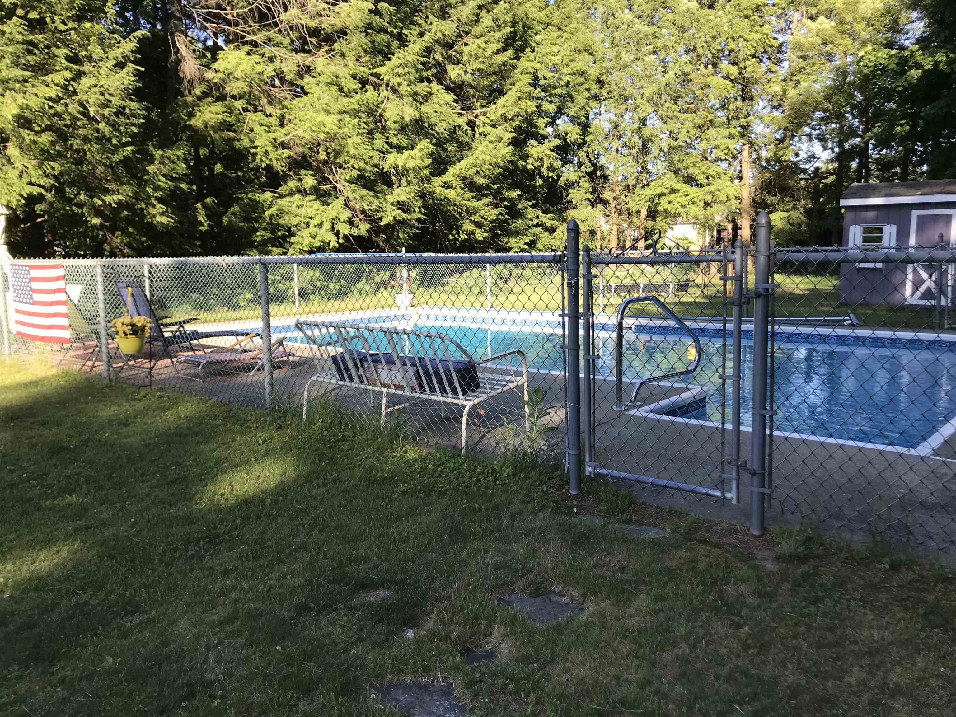 10 Swan St, Winchester, NH 03470