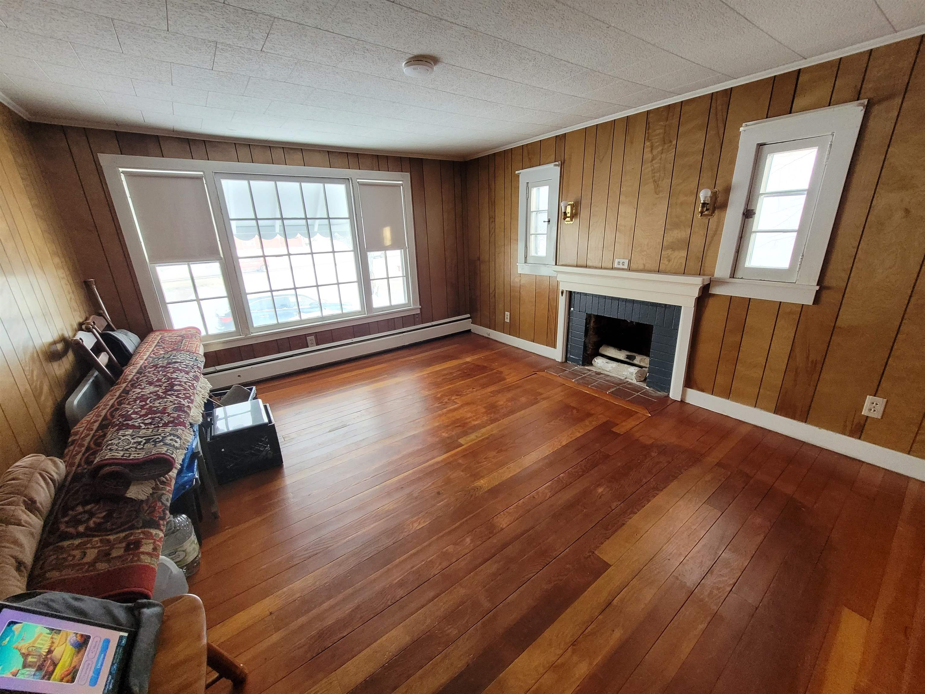 Homes for sale in Lyndon, VT | 4 Tulip St, Lyndon, VT 05851 | MLS# 5075241