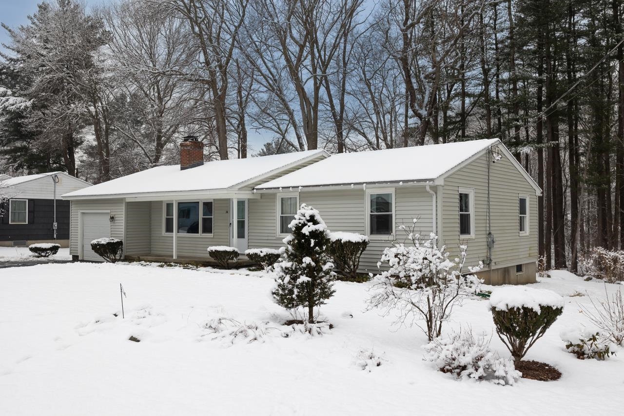 36 Milbern Ave, Hampton, NH 03842