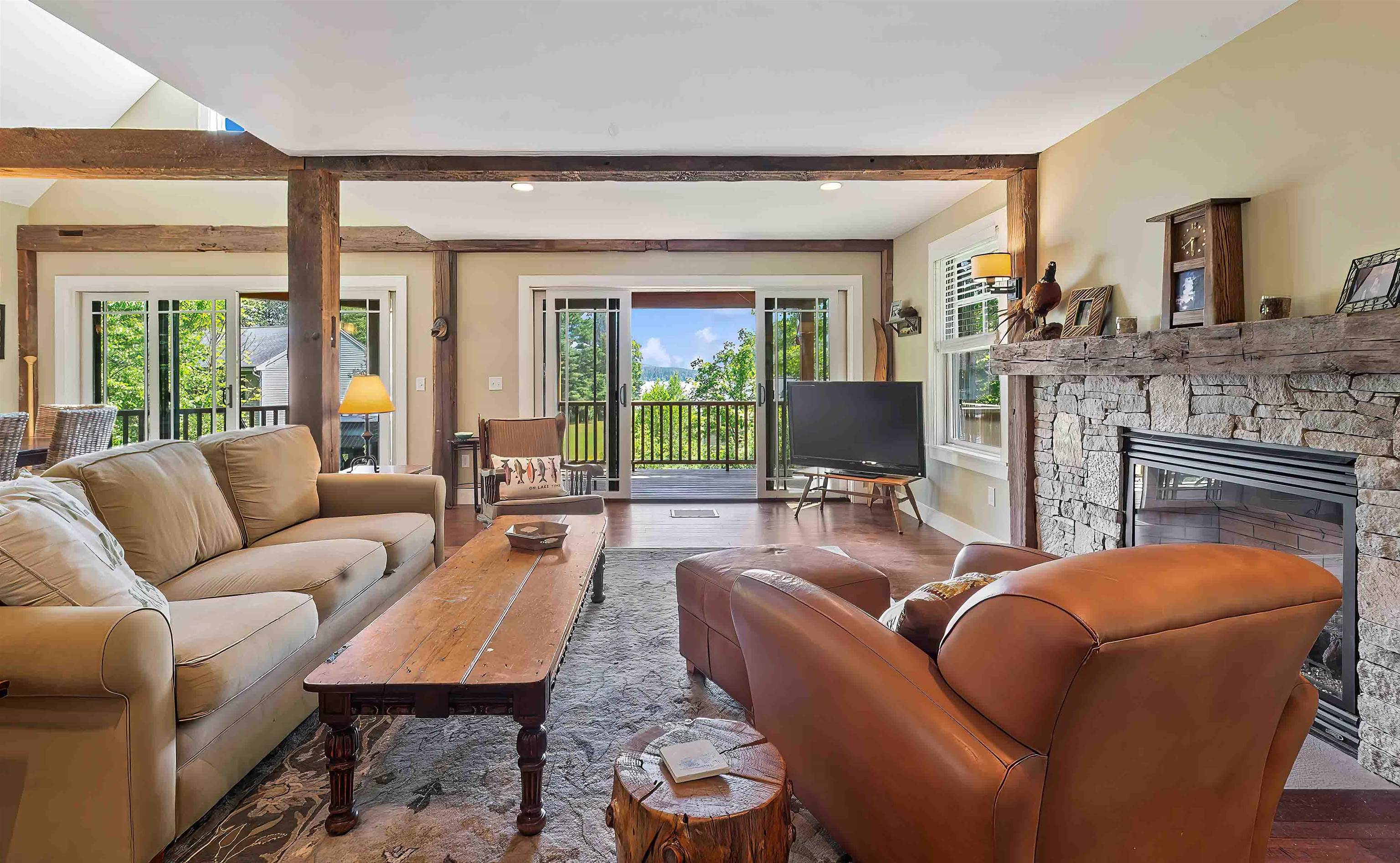 760 Pleasant St, New London, NH 03257