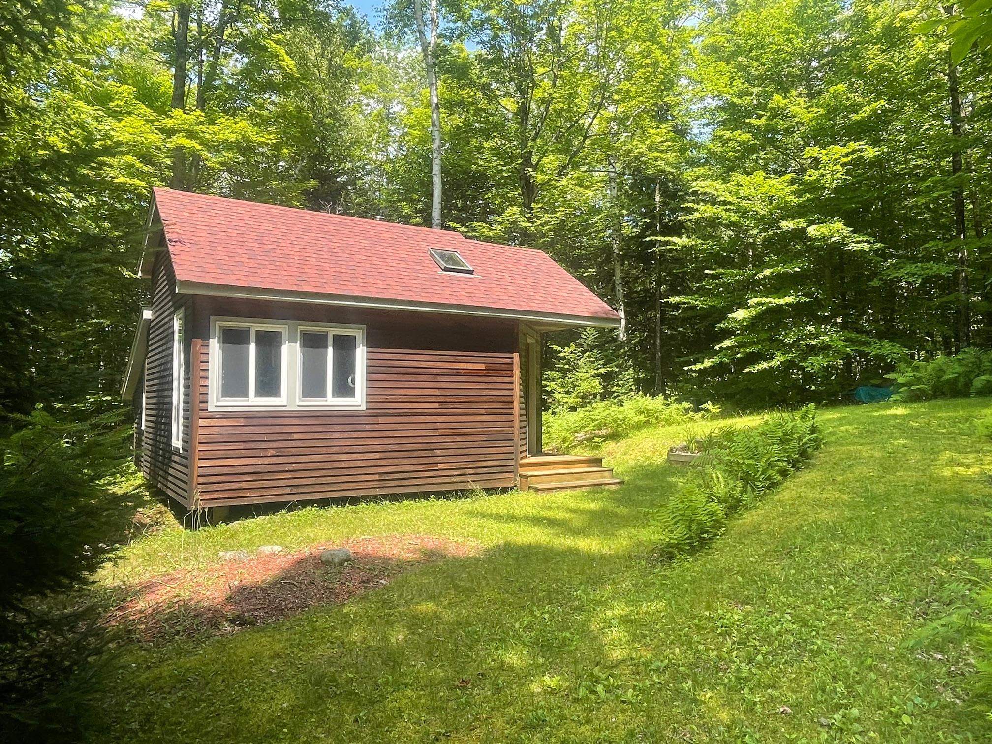 Homes for sale in Vershire, VT | 1751 Kingdom Rd, Vershire, VT 05079 | MLS# 5075262