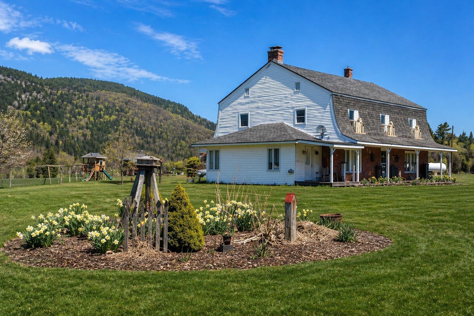 1813 Us 3 , Columbia, NH 03576