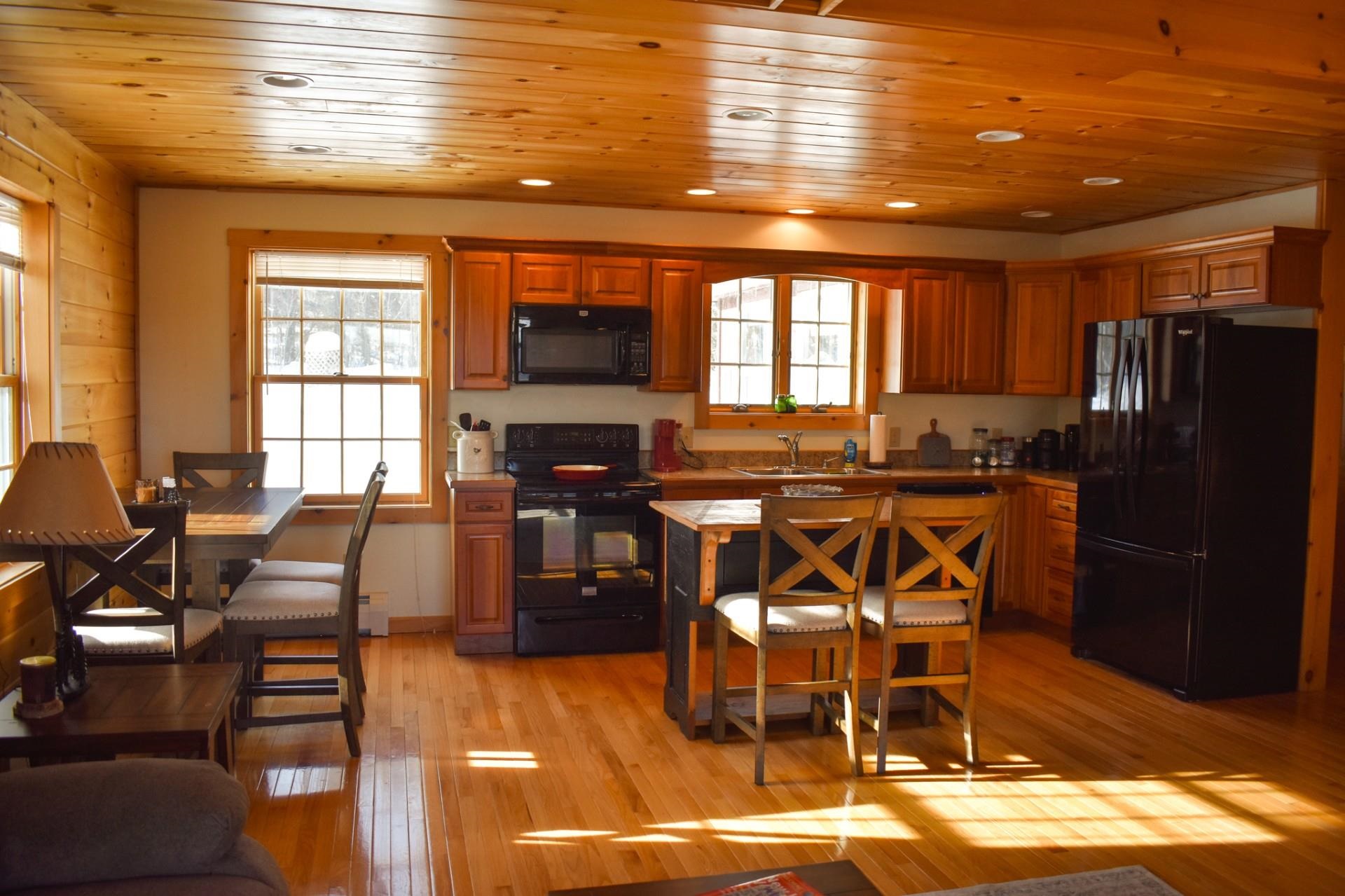 Homes for sale in Pittsburg, NH | 133 Philbrook Rd, Pittsburg, NH 03592 | MLS# 5075279