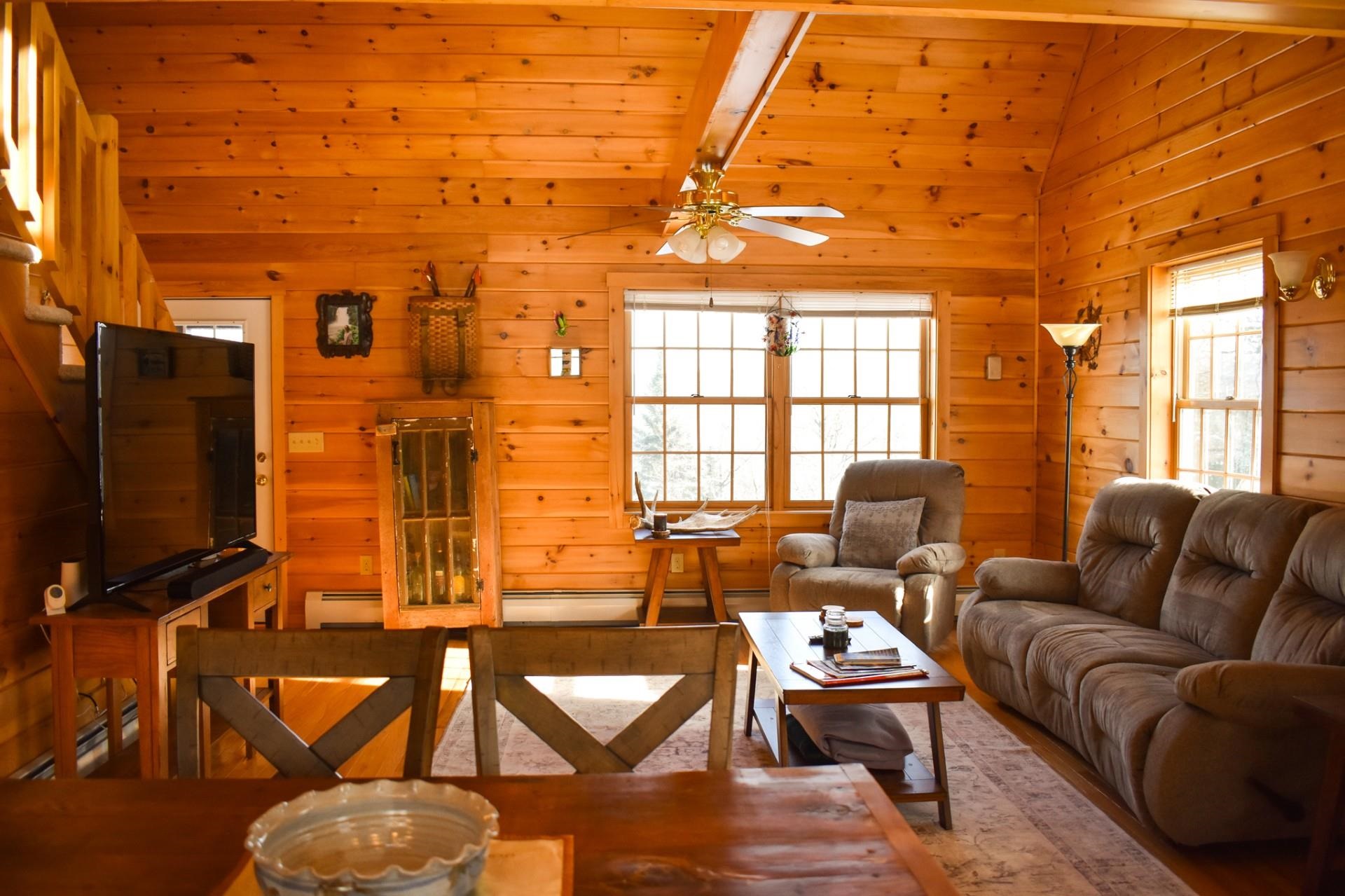 Homes for sale in Pittsburg, NH | 133 Philbrook Rd, Pittsburg, NH 03592 | MLS# 5075279